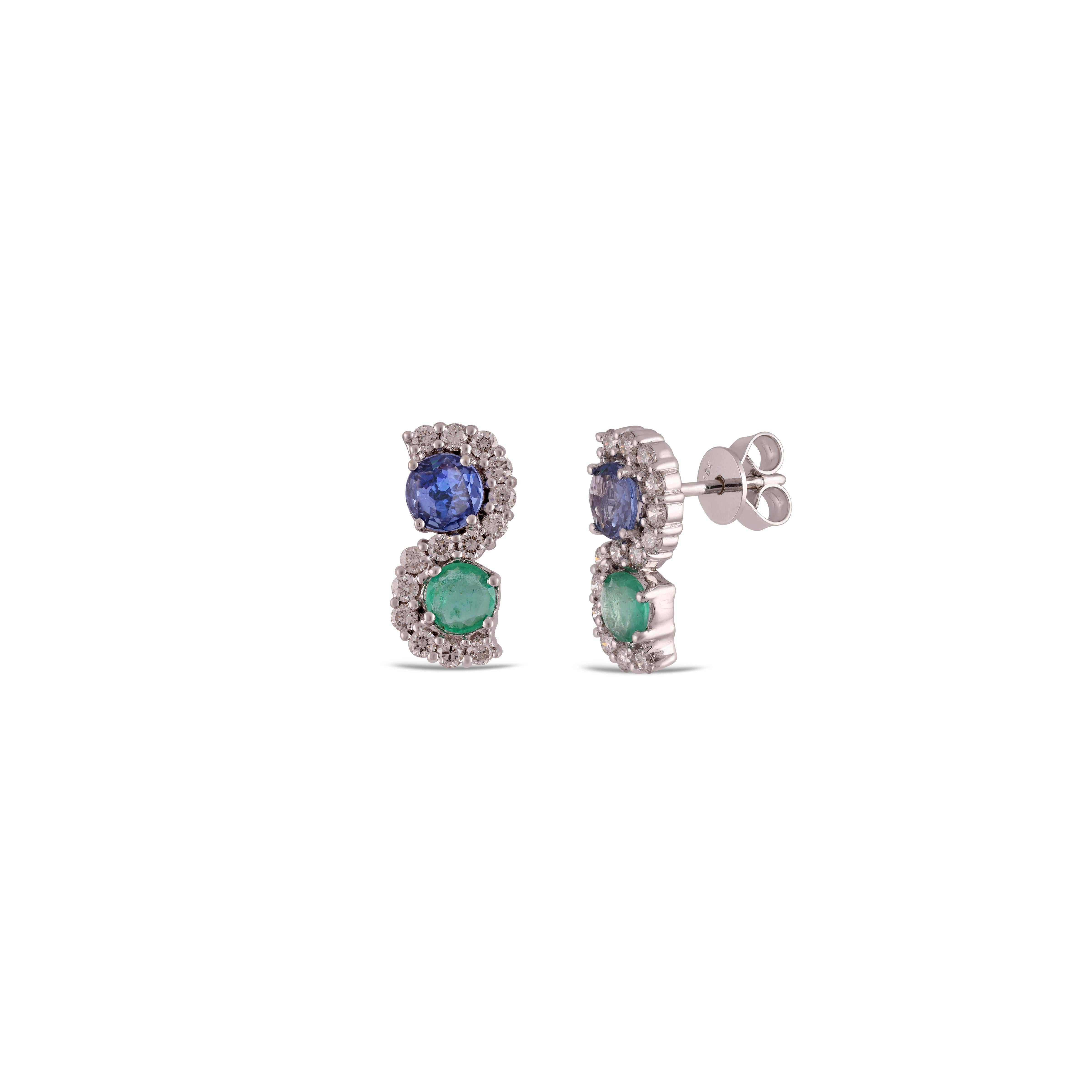 Modern 1.23  Carat Blue Sapphire, emerald & Diamond Earrings Studs in 18k Gold . For Sale