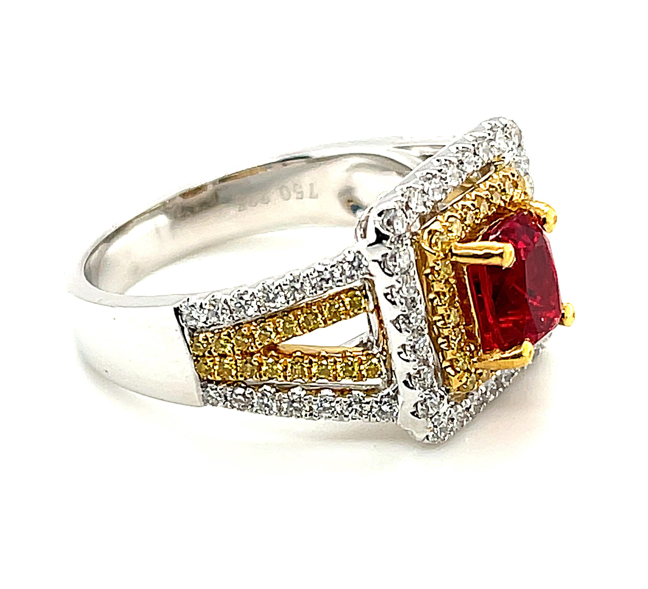 1.23 Carat Burmese Red Spinel and Diamond Cocktail Ring in Yellow and White Gold For Sale 5