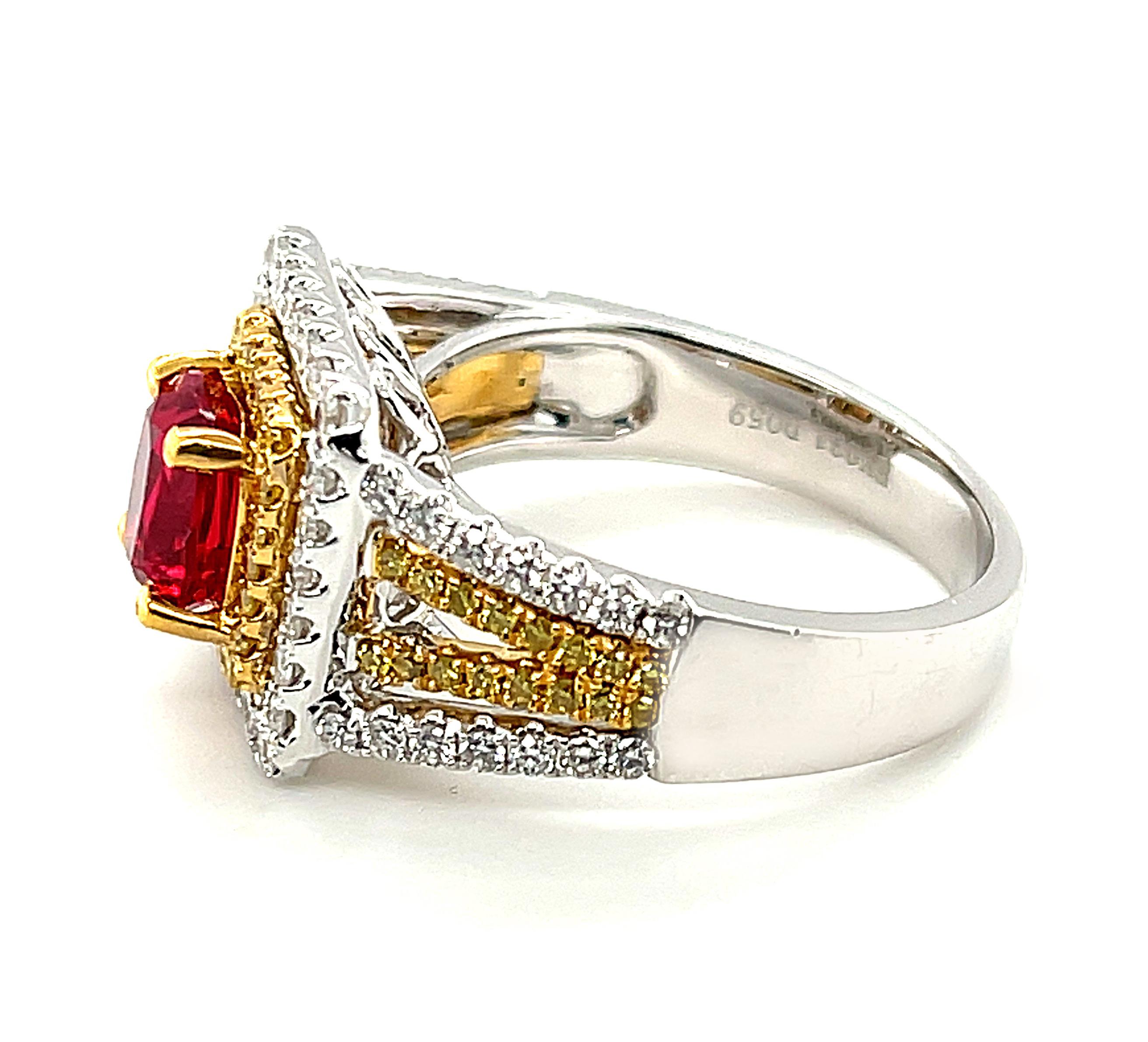 1.23 Carat Burmese Red Spinel and Diamond Cocktail Ring in Yellow and White Gold For Sale 3