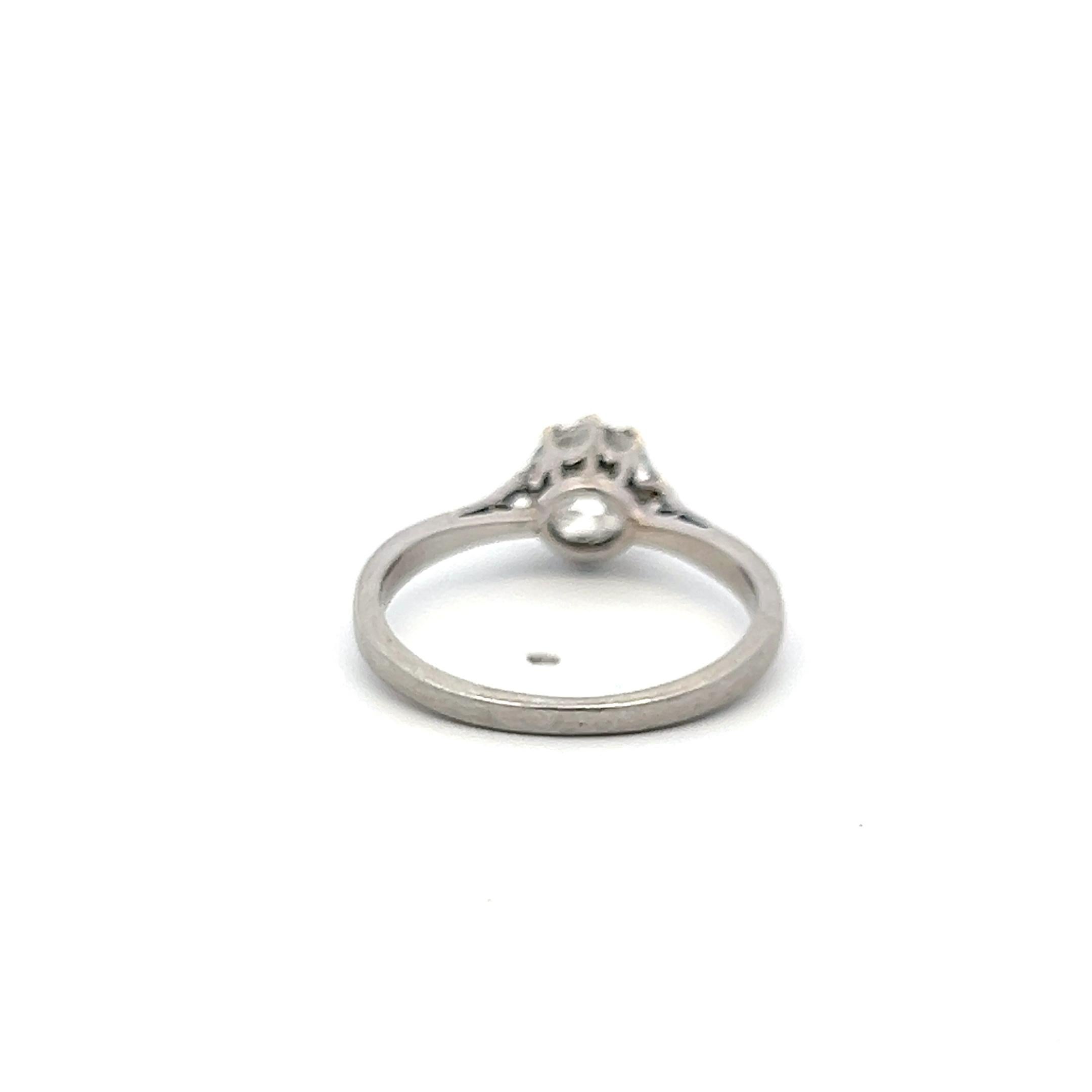 1.23 Carat Circular Brilliant Cut F SI2 Diamond Platinum Engagement Ring In Good Condition For Sale In New York, NY