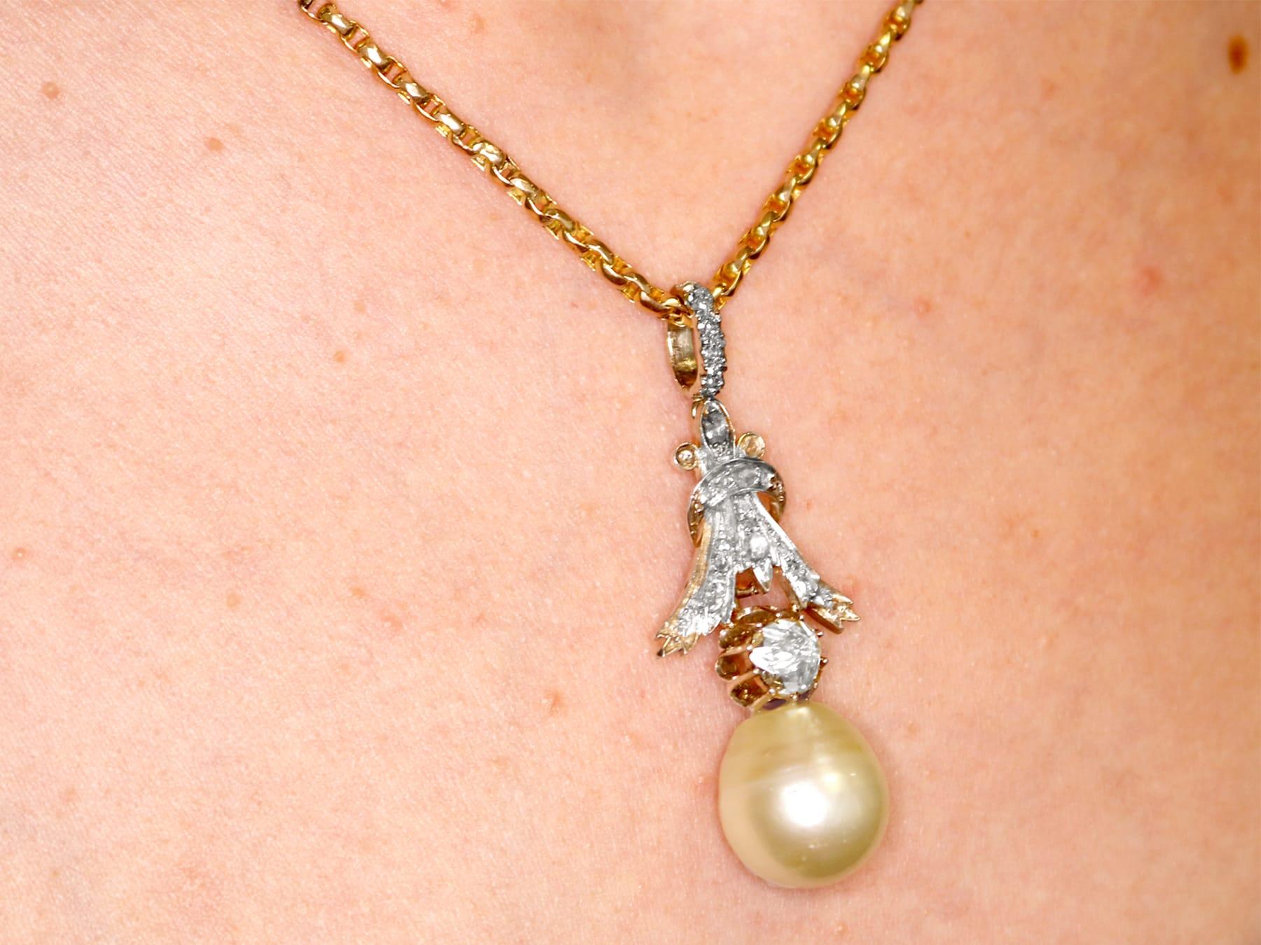 1.23 Carat Diamond and South Sea Pearl Yellow Gold Pendant For Sale 1