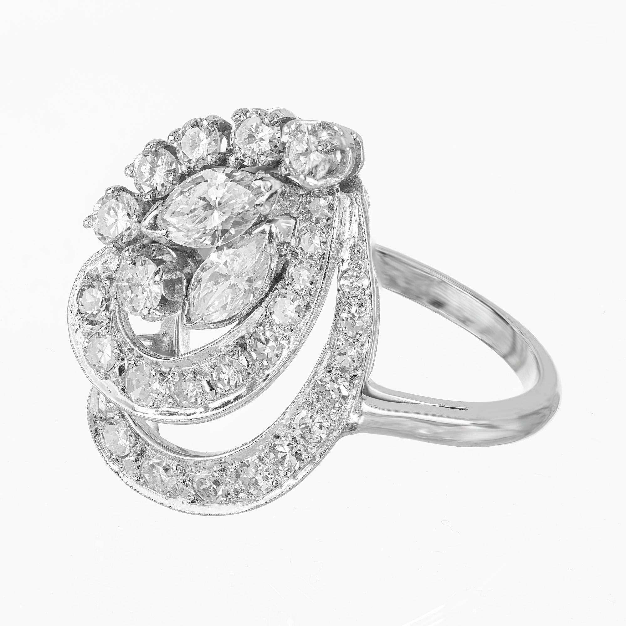 Taille Marquise Bague de cocktail en platine avec tourbillon de diamants de 1,23 carat The Modernity en vente