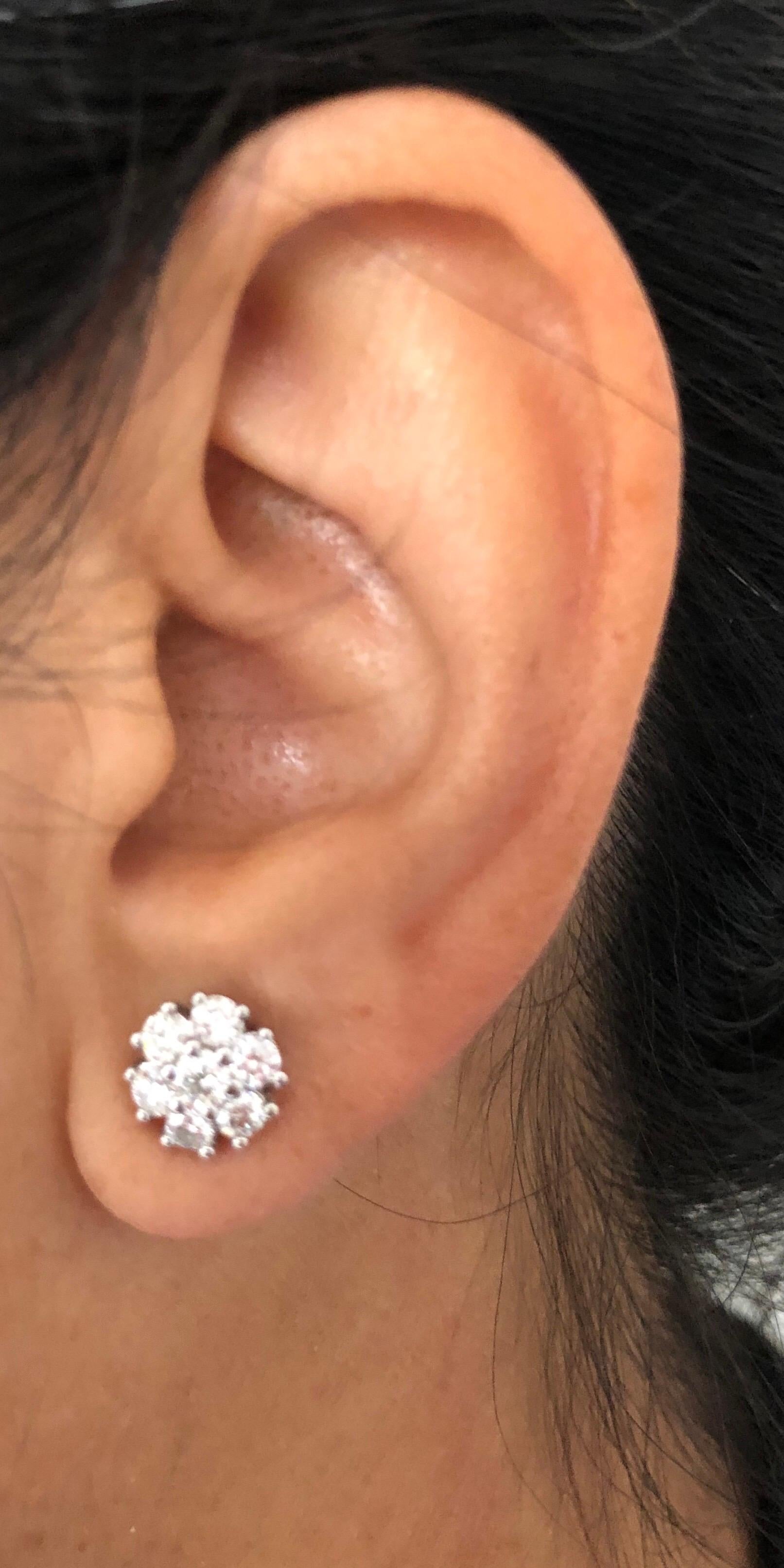 Women's 1.23 Carat Round Diamond Floret Design 14 Karat White Gold Stud Earrings For Sale