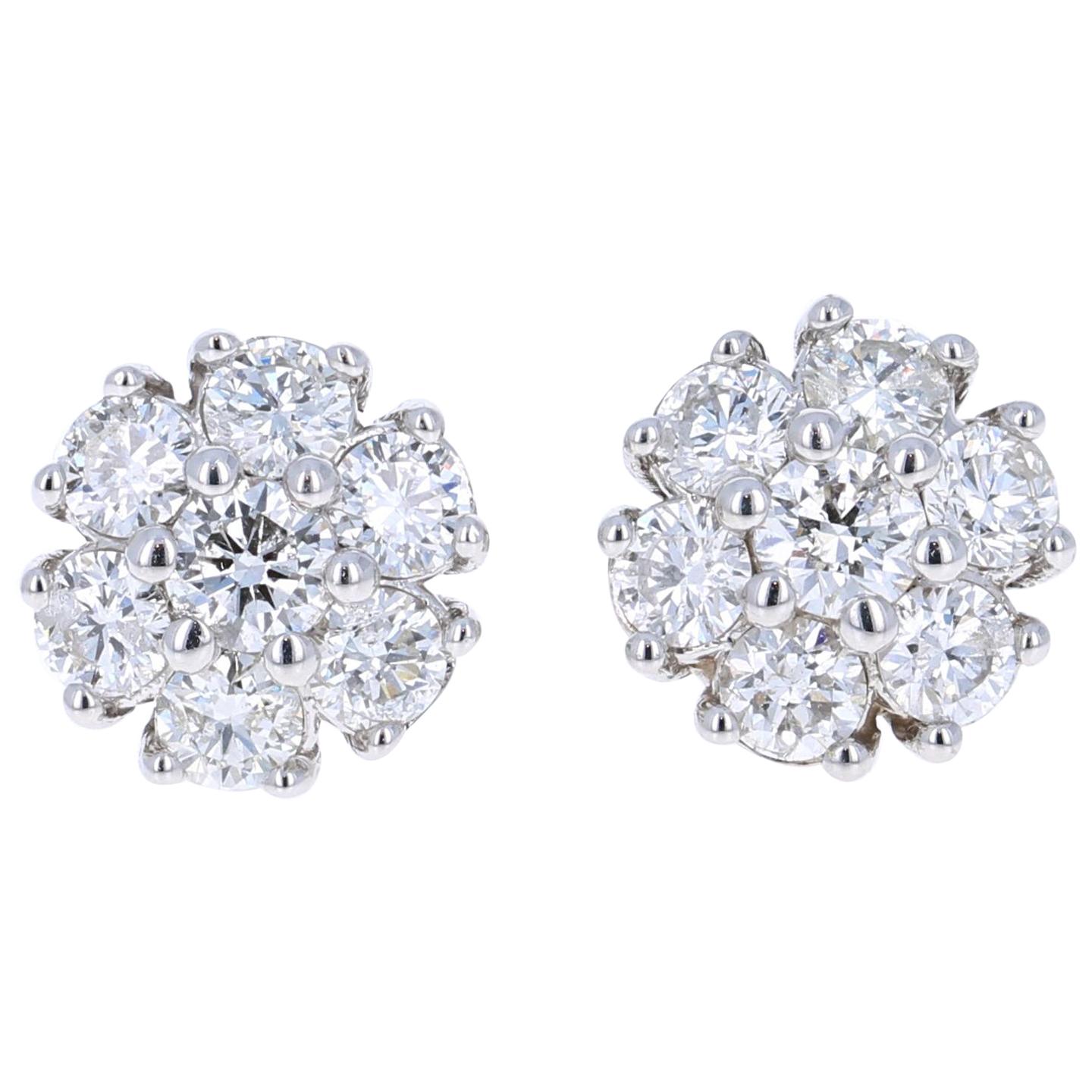 Clous d'oreilles en or blanc 14 carats avec motif de fleur en diamants ronds de 1,23 carat