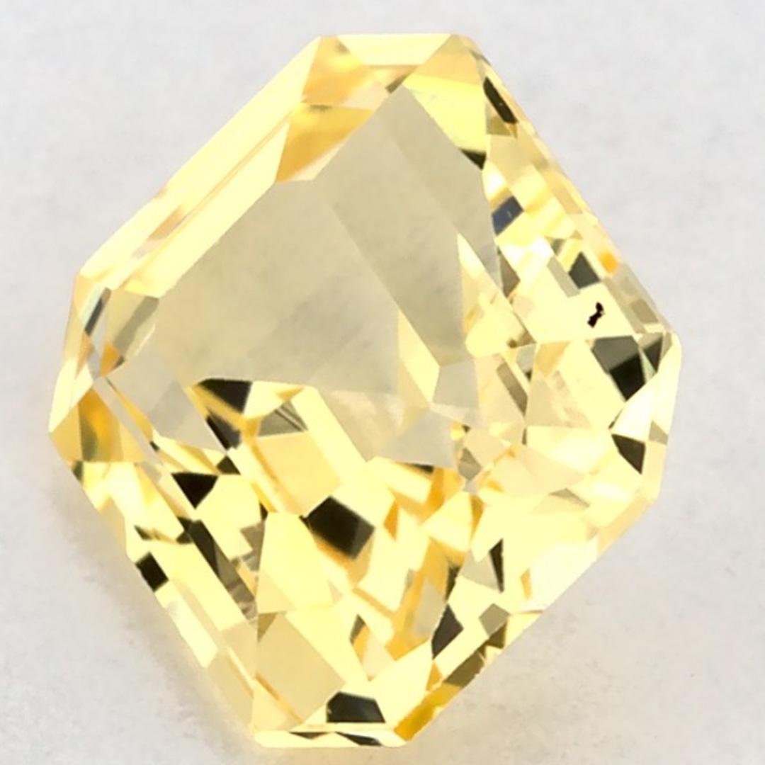 Donna 1.23 carati di zaffiro giallo a cuscino, gemma sciolta in vendita