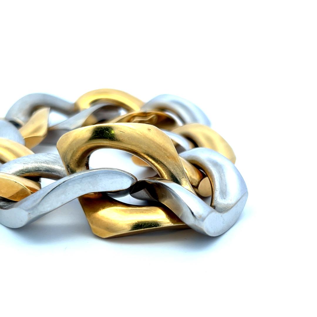 123 Grams 8.5 inch 18 Karat Two Tone Gold Large Link Bracelet For Sale 1