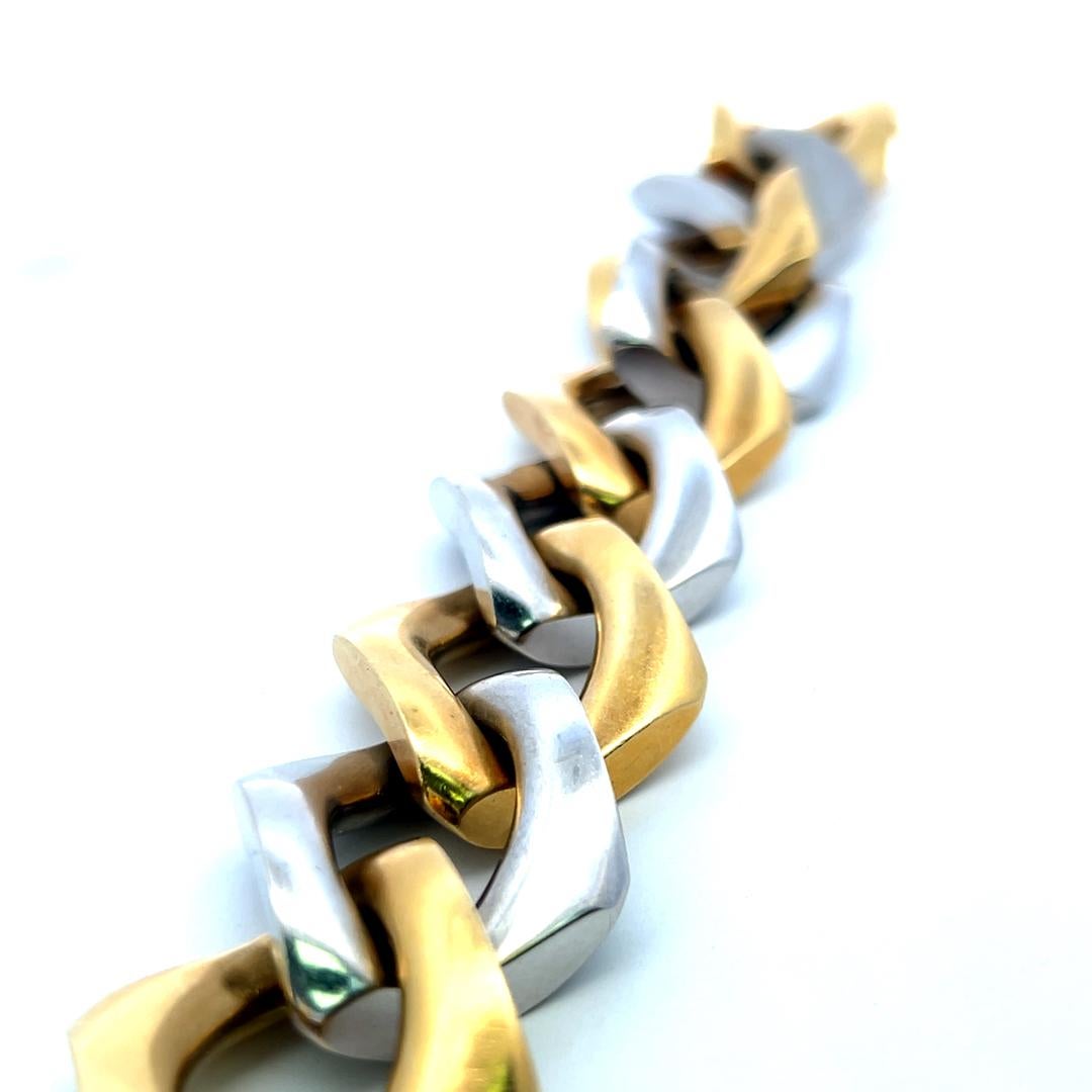 123 Grams 8.5 inch 18 Karat Two Tone Gold Large Link Bracelet For Sale 5