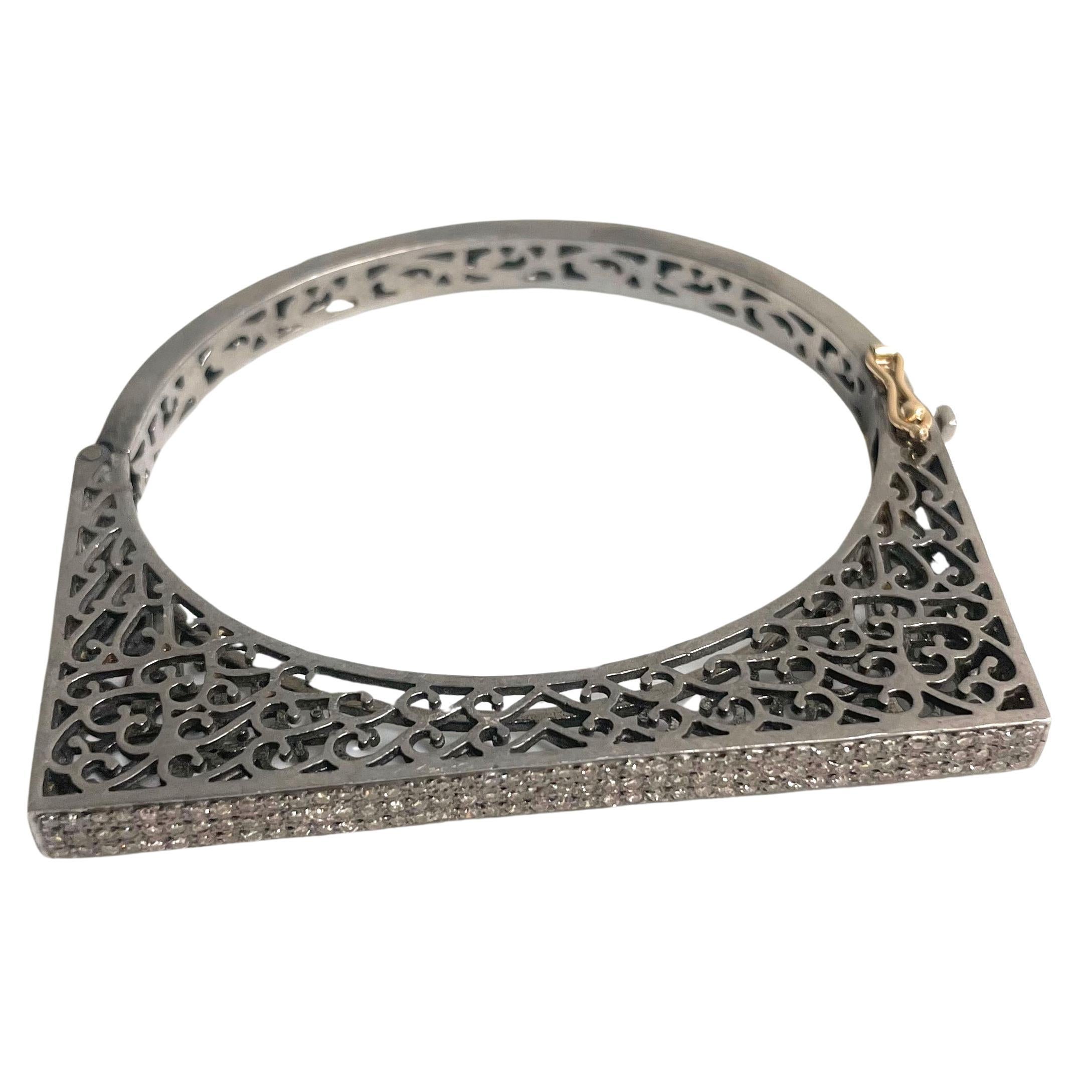 12.3 Pave Diamond Latticework Paradizia Bangle Bracelet en venta 4