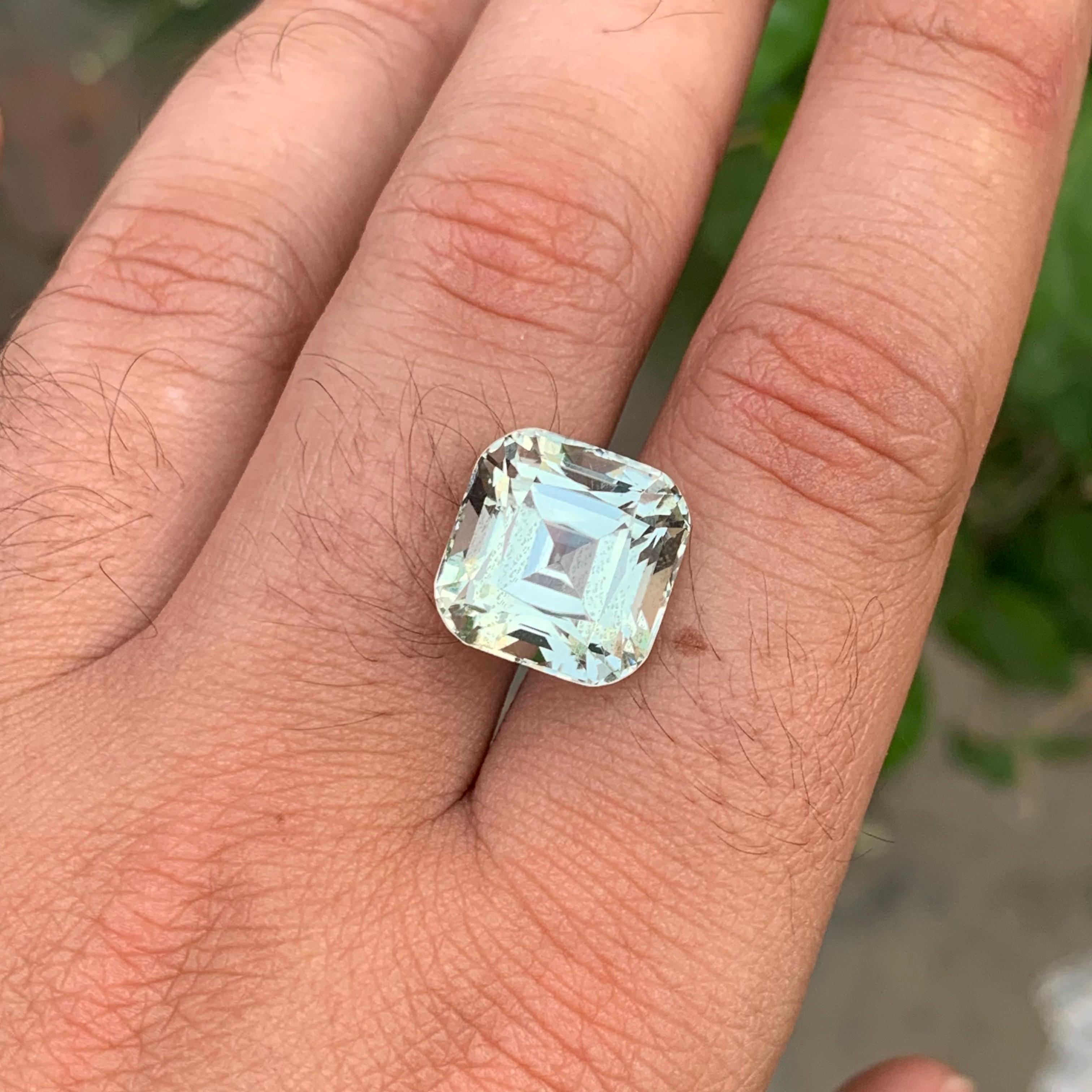 12.30 Carat Natural Loose Green Amethyst \ Prasiolite Square Shape Gemstone For Sale 4