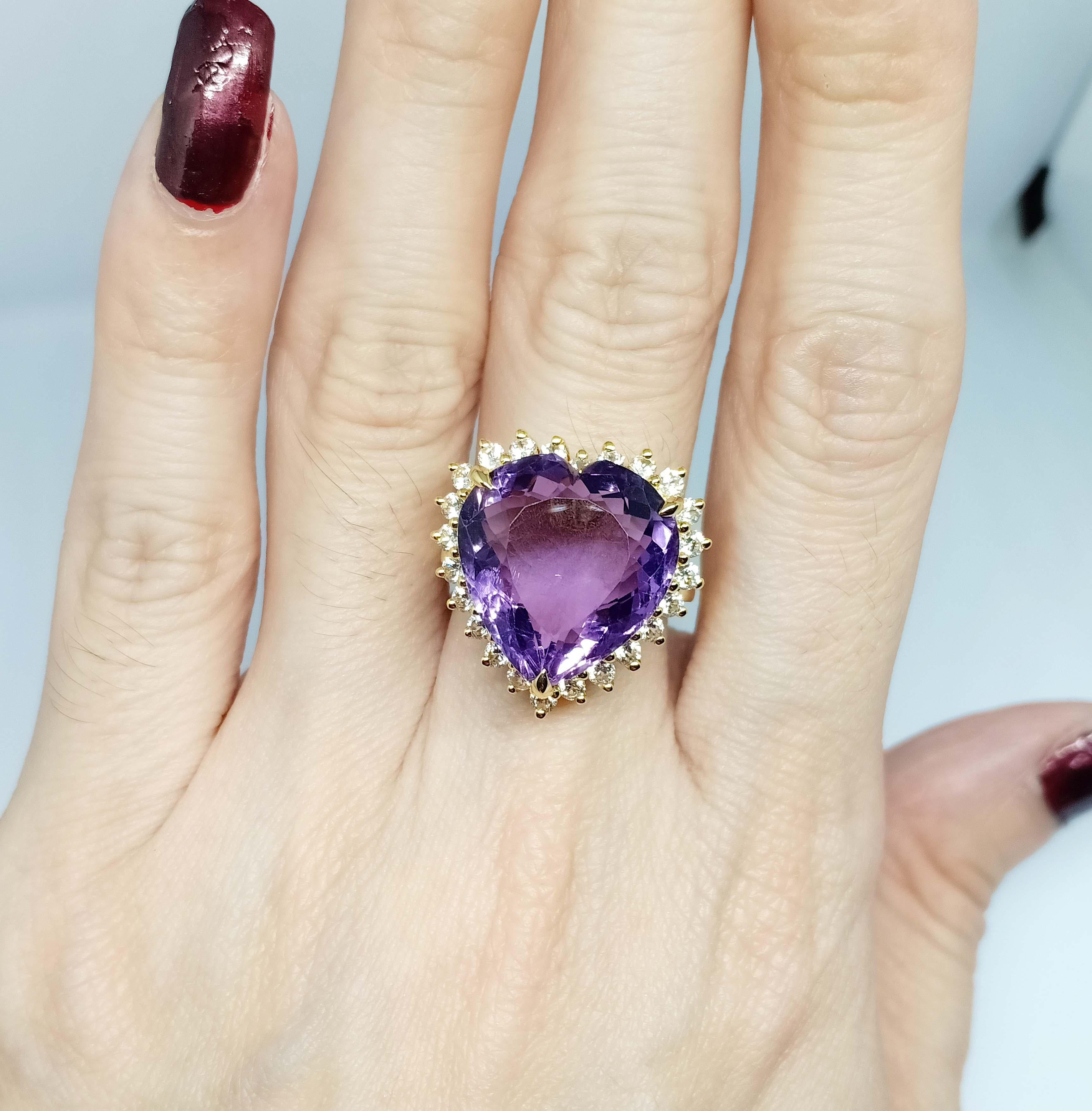 12.30cts Amethyst ring.Sterling Silver in 18K Gold Plated For Sale 2