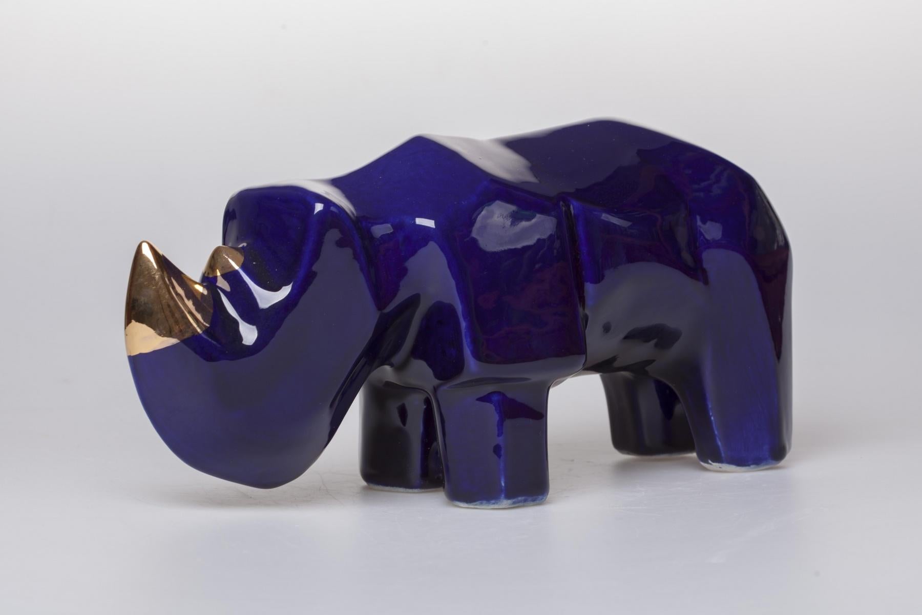 Jakub Niewdana Figurative Sculpture - Blue rhino - XXI century, Figurative animal sculpture, Ceramic
