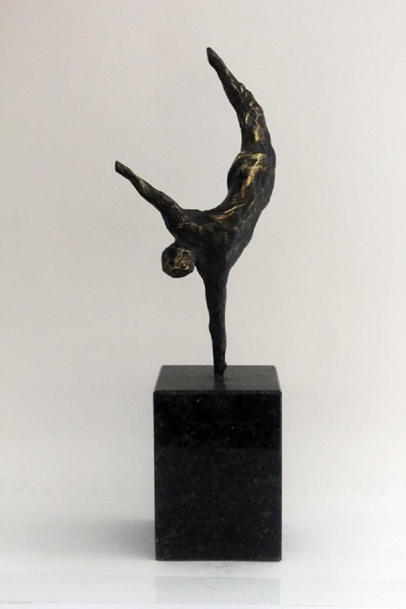 Ryszard Piotrowski Nude Sculpture - An acrobat - XXI century, Bronze figurative sculpture, Nude