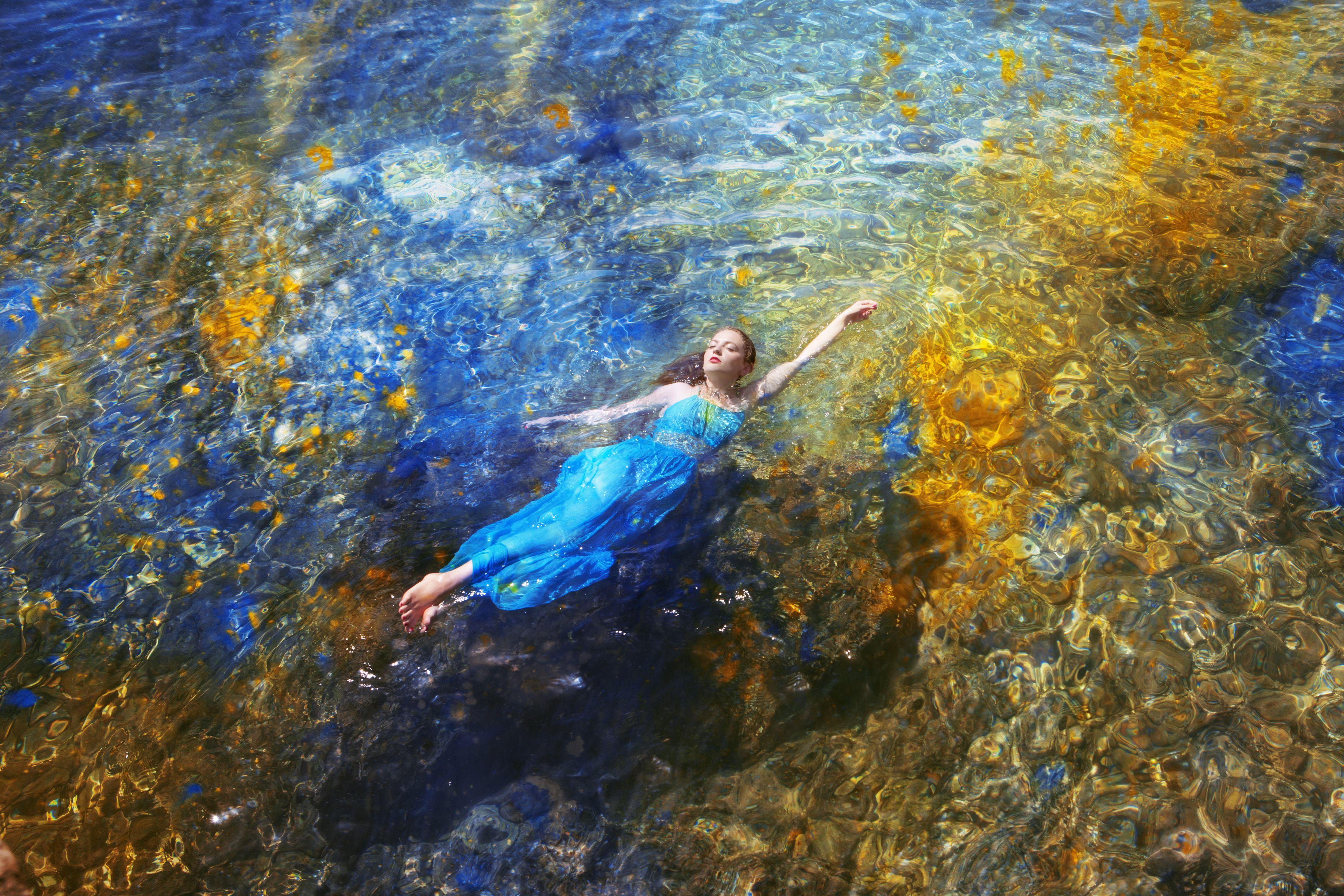 Viet Ha Tran Color Photograph - Mermaid in Ibiza VI, Photograph, C-Type