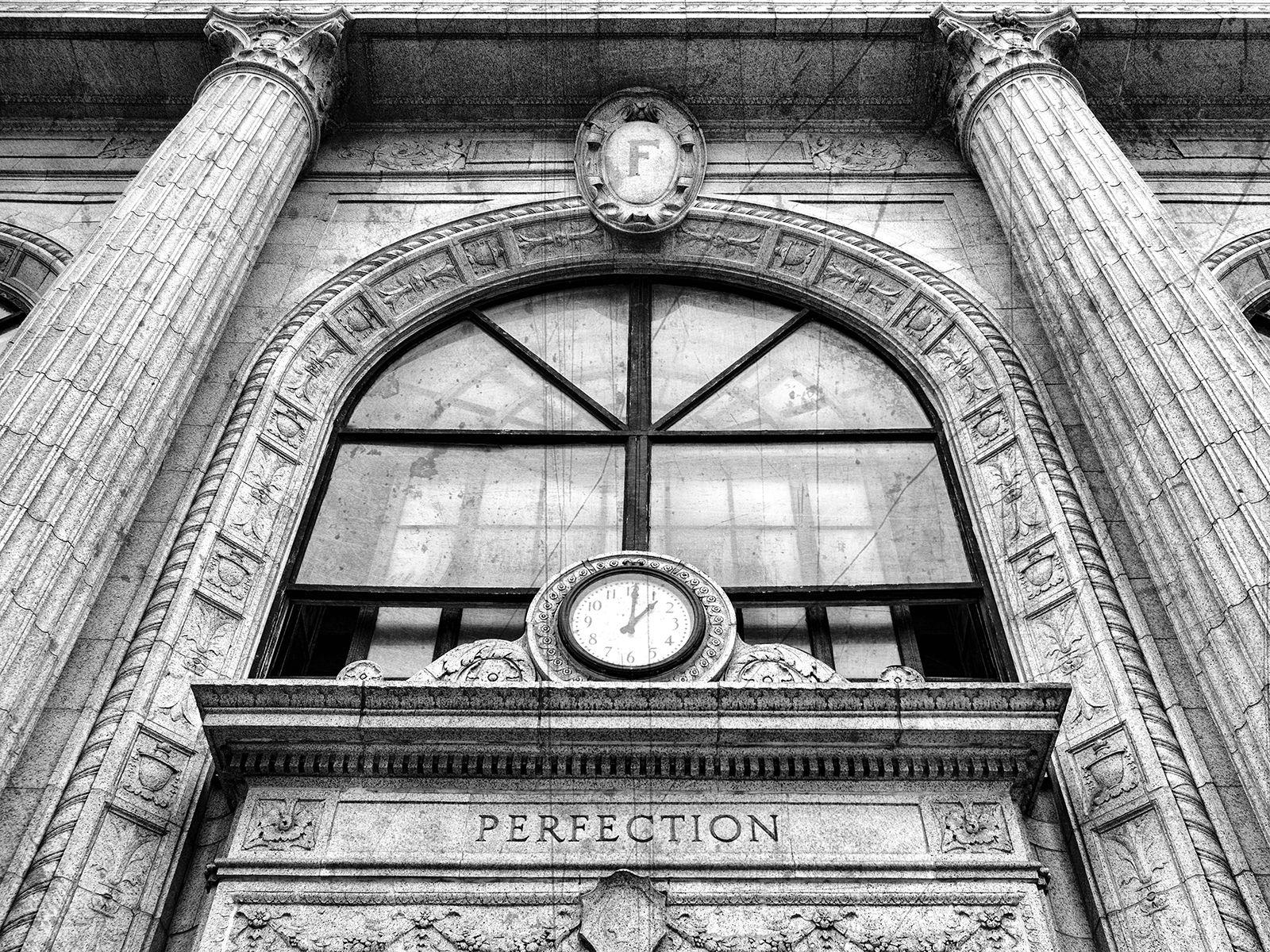 William Dey Black and White Photograph - PERFECT IMPERFECTION Chicago, Photograph, Archival Ink Jet