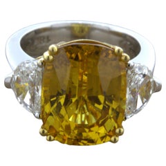 12,35 Karat Fancy Gelb Saphir Diamant 18K Weißgold 3-Stein Ring