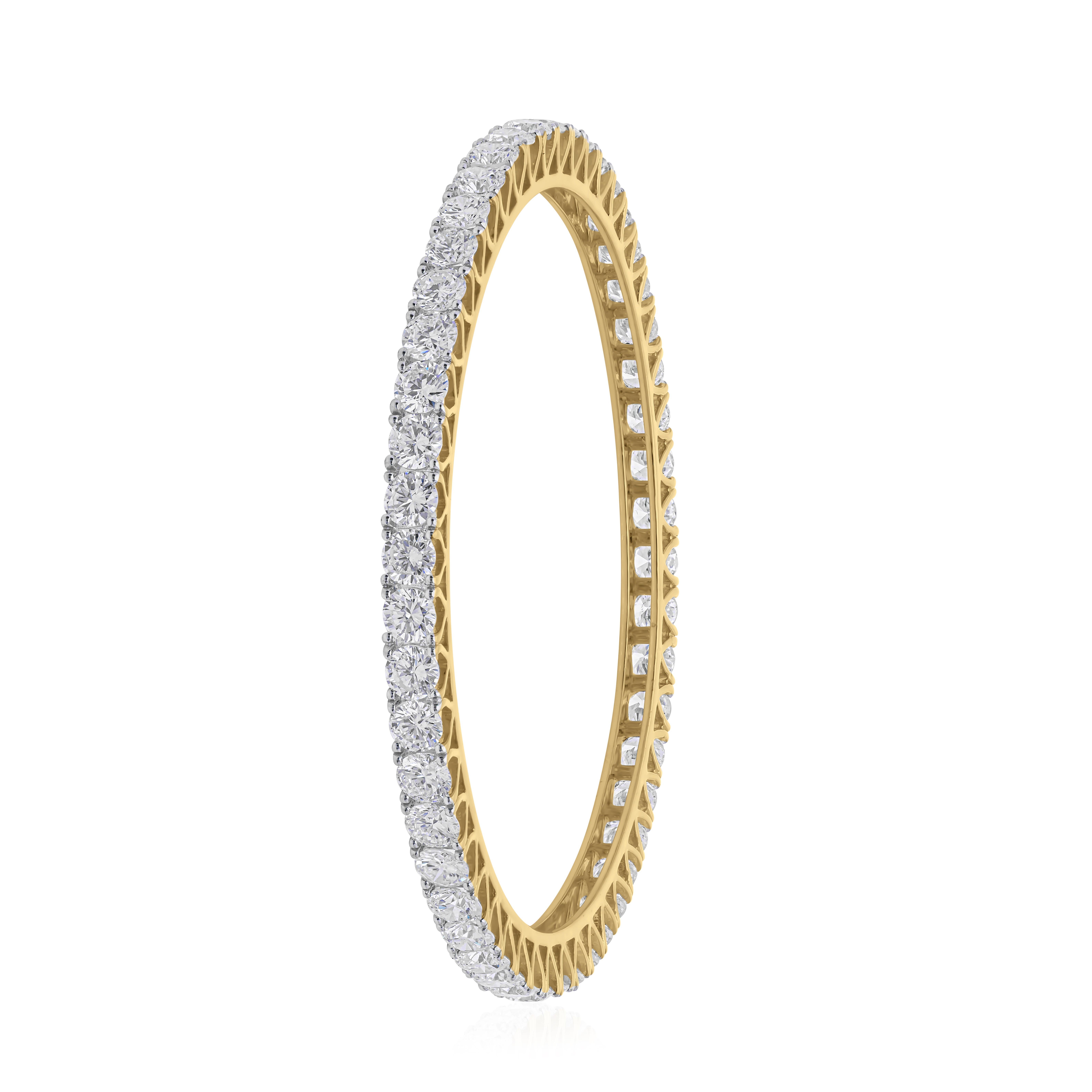 Cast from 14-karat gold, these exquisite bangle is handset with 12.36 carats of sparkling diamonds.

FOLLOW SPECTRUM JEWELS storefront to view the latest collection & exclusive pieces. Spectrum Jewels is proudly rated as a Top Seller on 1stdibs with