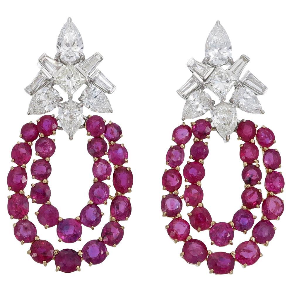Boucles d'oreilles chandelier en diamant rubis de 12,37 carats (Burma No Heat)