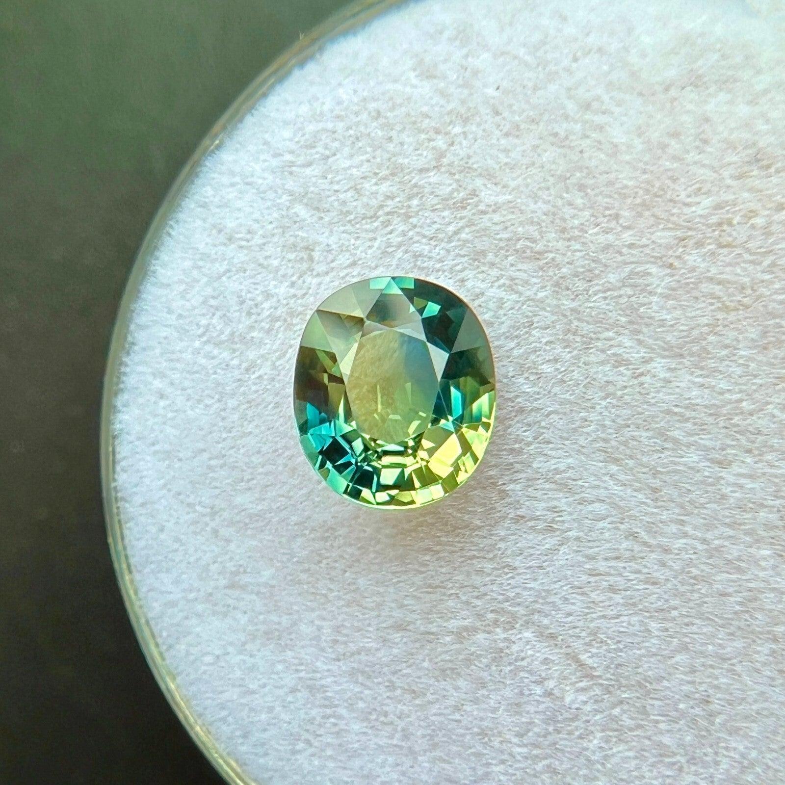 1,23ct Zafiro Bicolor Gra Certificado Talla Oval Amarillo Azul Gema Suelta 6,9x5,8mm en Nuevo estado para la venta en Birmingham, GB