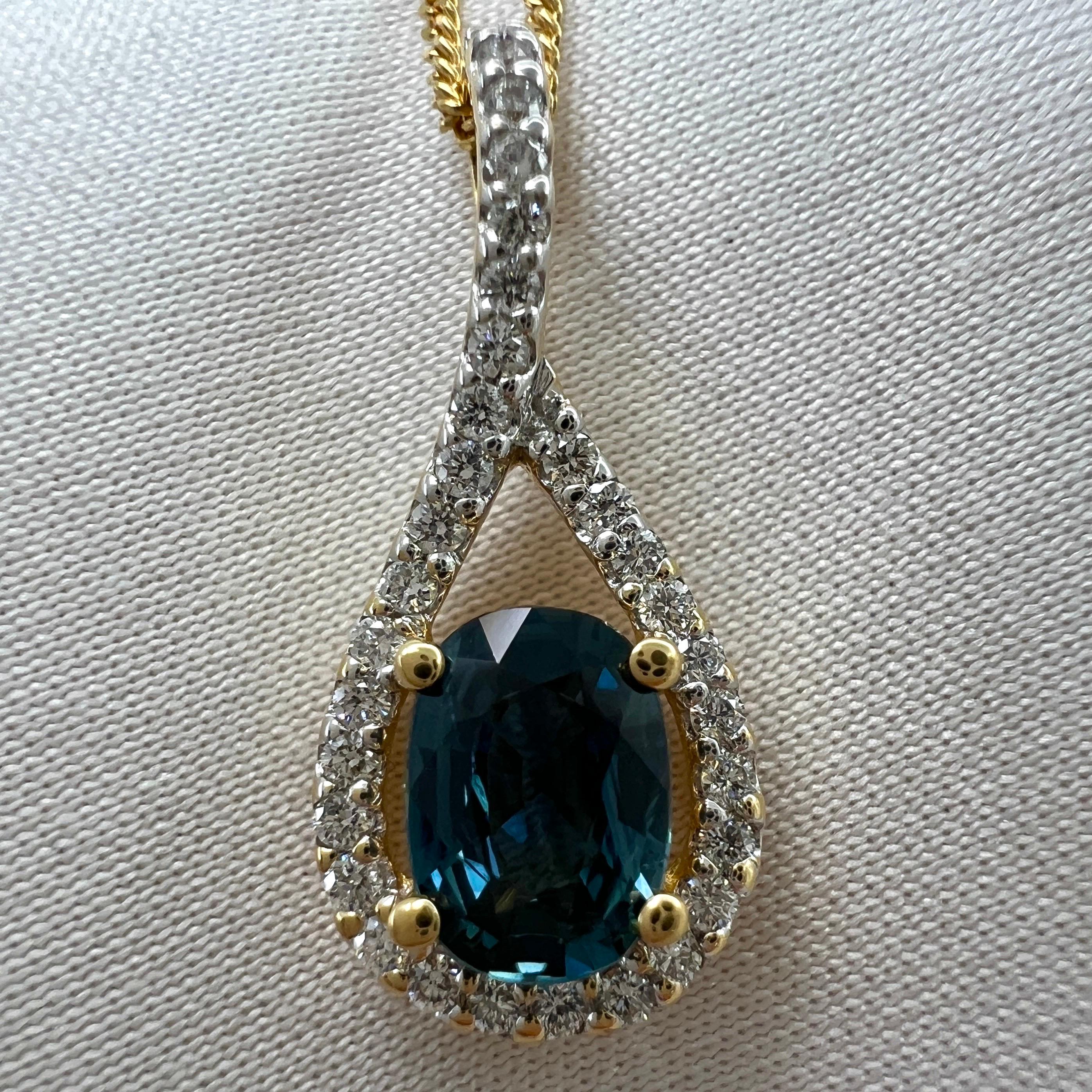 1.23 Carat Deep Blue Sapphire & Diamond Crossover 18k Gold Oval Pendant Necklace For Sale 2