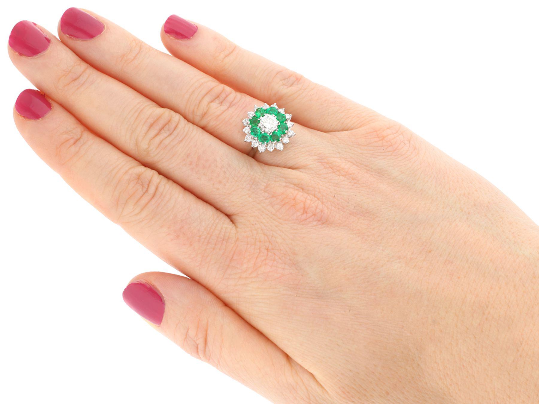 Vintage 1.23 Carat Diamond and Emerald White Gold Cocktail Ring, Circa 1970 For Sale 1