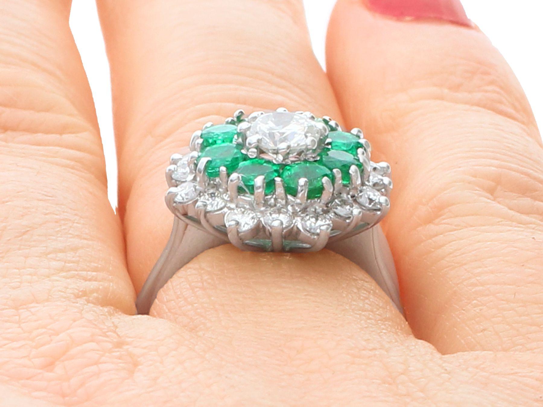 Vintage 1.23 Carat Diamond and Emerald White Gold Cocktail Ring, Circa 1970 For Sale 3