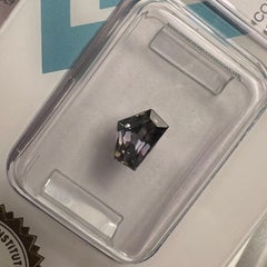 1.23Ct Untreated Colour Change Sapphire Pentagon Cut Green Blue IGI Certified