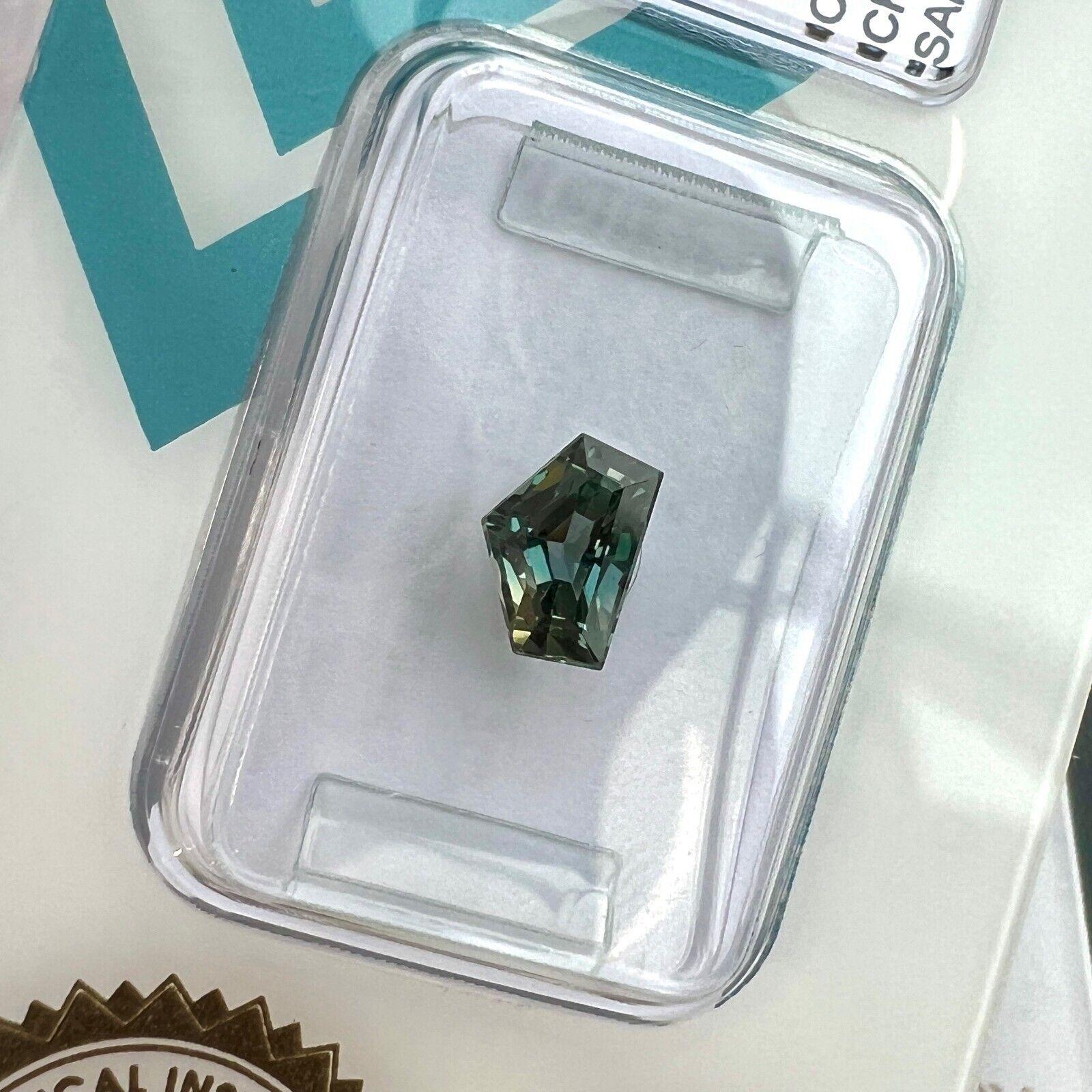 1.23Ct Untreated Colour Change Sapphire Pentagon Cut Green Blue IGI Certified en vente 5