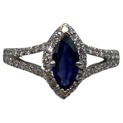 1.23ctw Marquise Sapphire & Round Diamond Ring in 14KT Gold