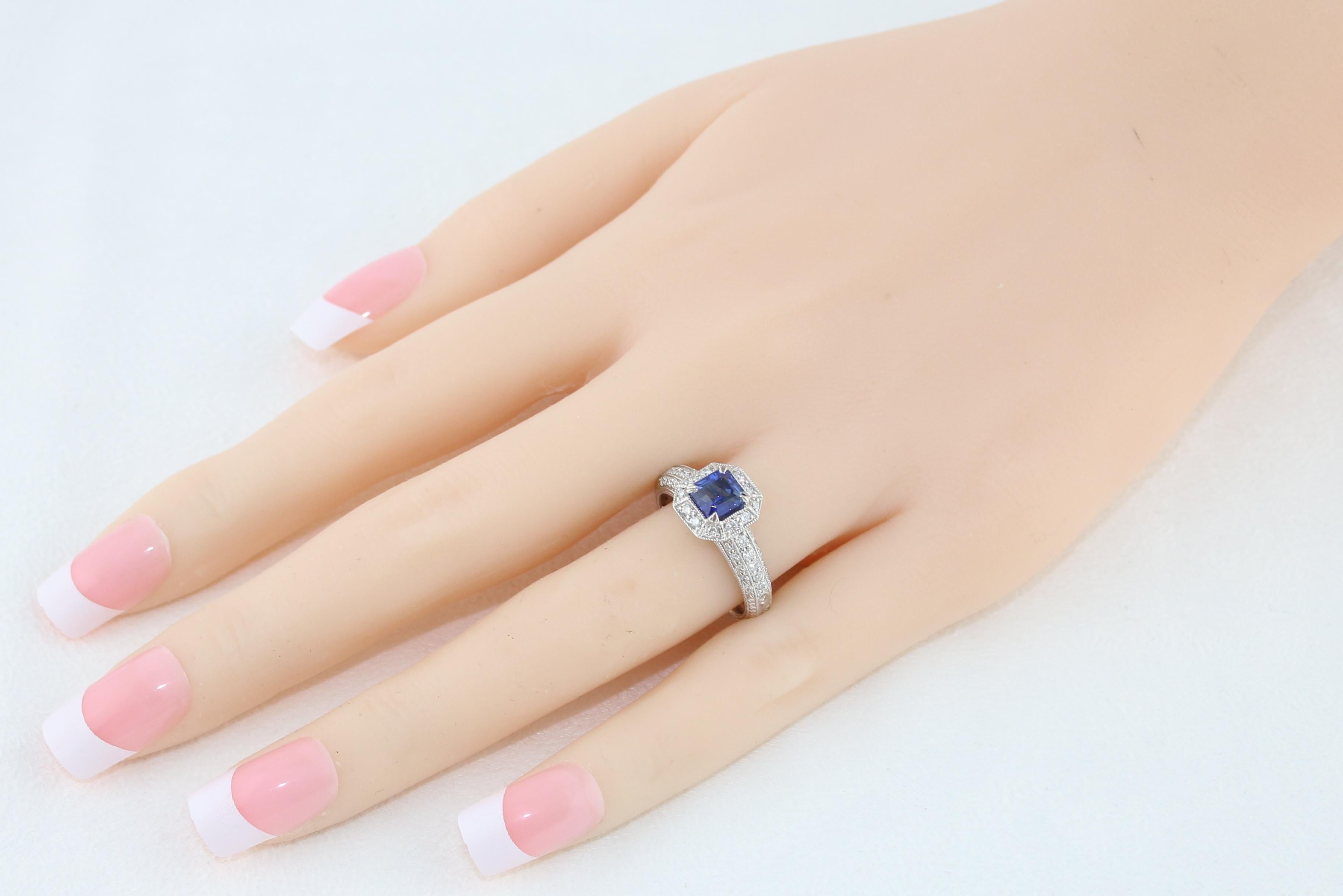 Contemporary 1.24 Carat Blue Sapphire Diamond Gold Milgrain Filigree Ring For Sale