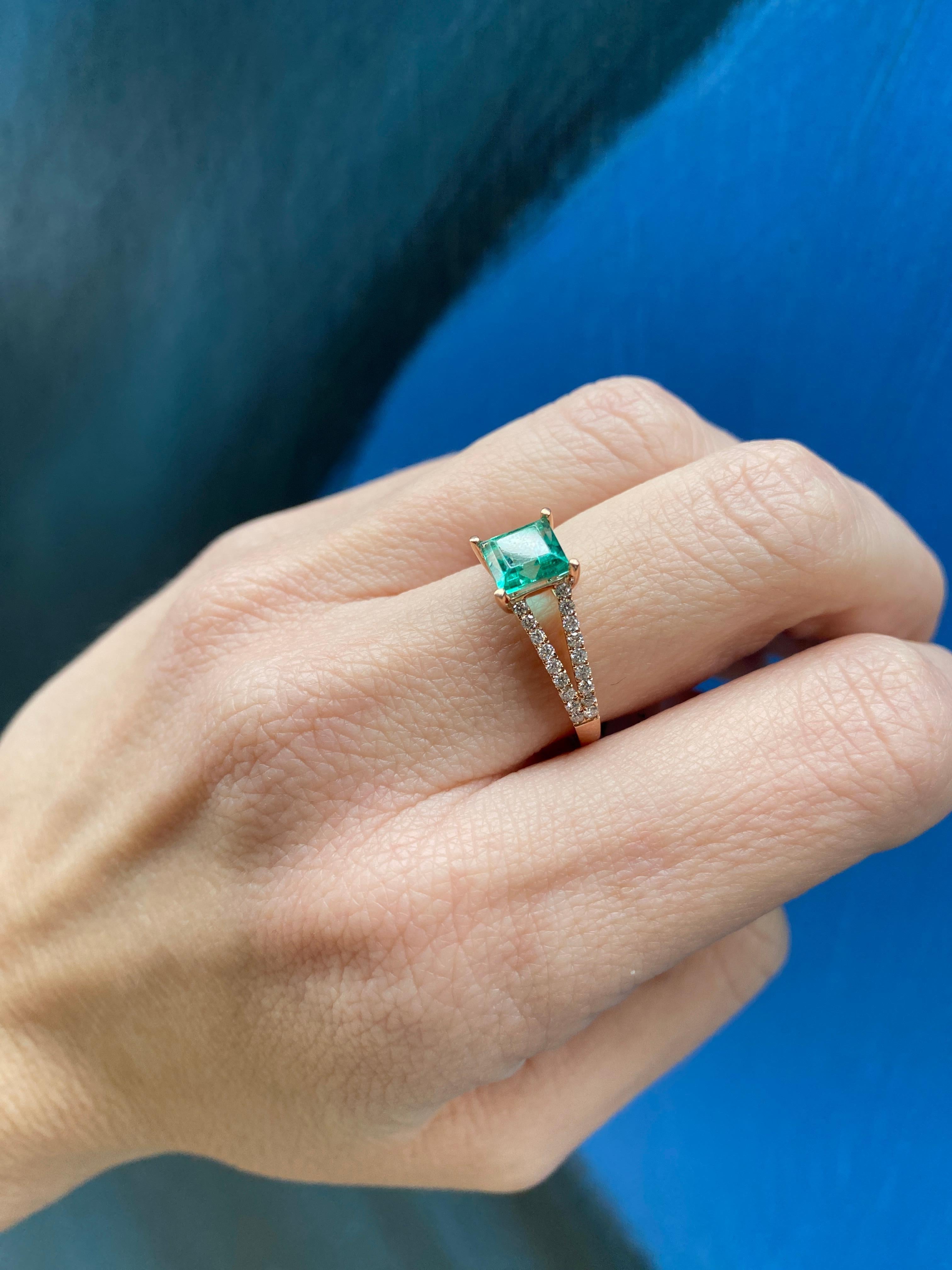 Anillo de Esmeralda Colombiana y Diamante Carré (Baguette Cuadrada) de 1,24 quilates en venta 8