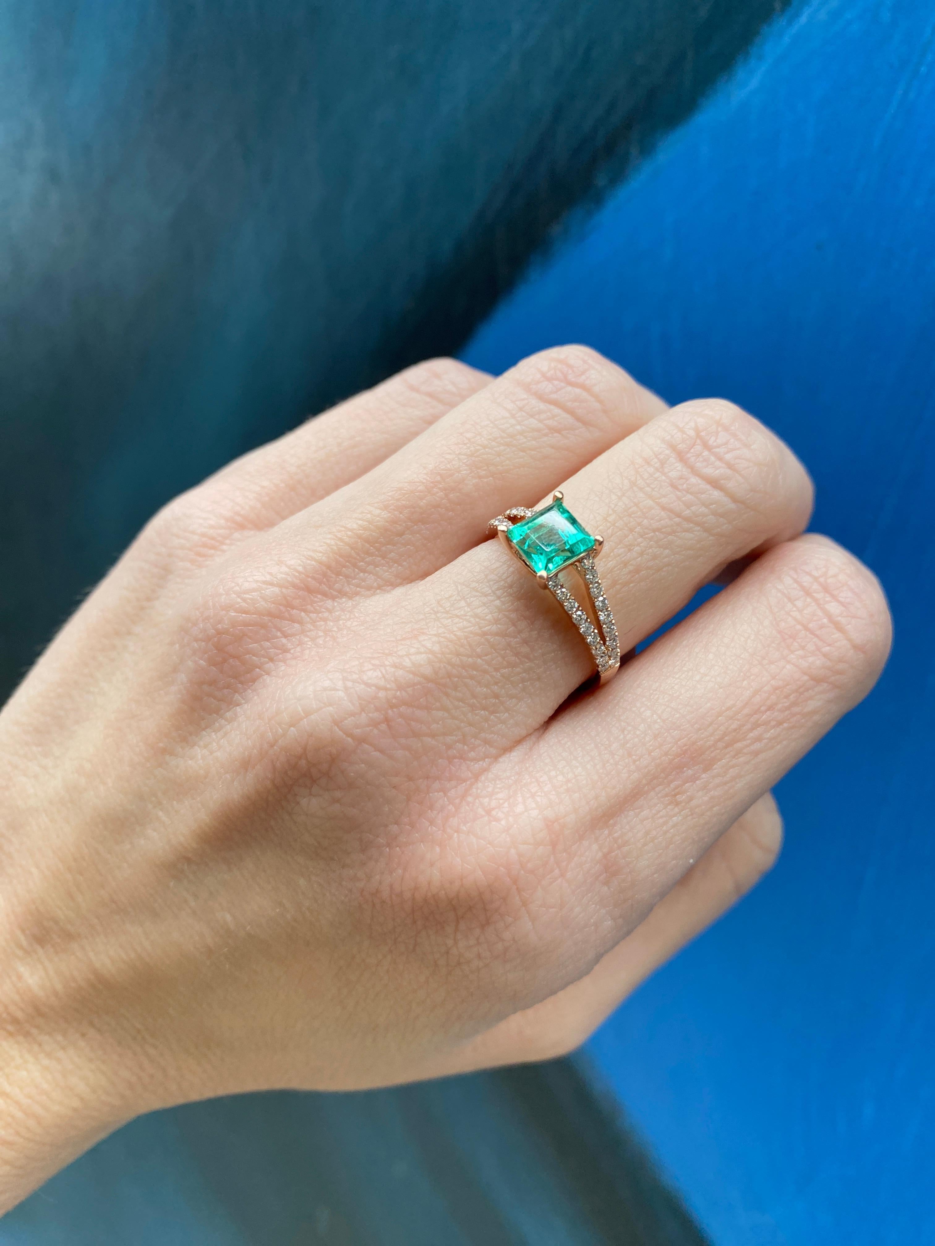 Anillo de Esmeralda Colombiana y Diamante Carré (Baguette Cuadrada) de 1,24 quilates en venta 10