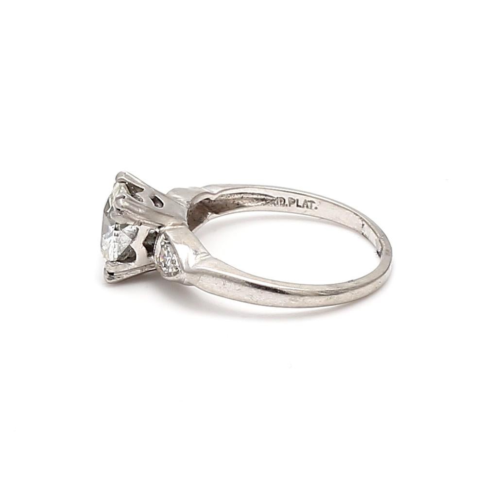 1.24 Carat Circular Brilliant Cut J-SI2 Diamond Platinum Engagement Ring For Sale 4