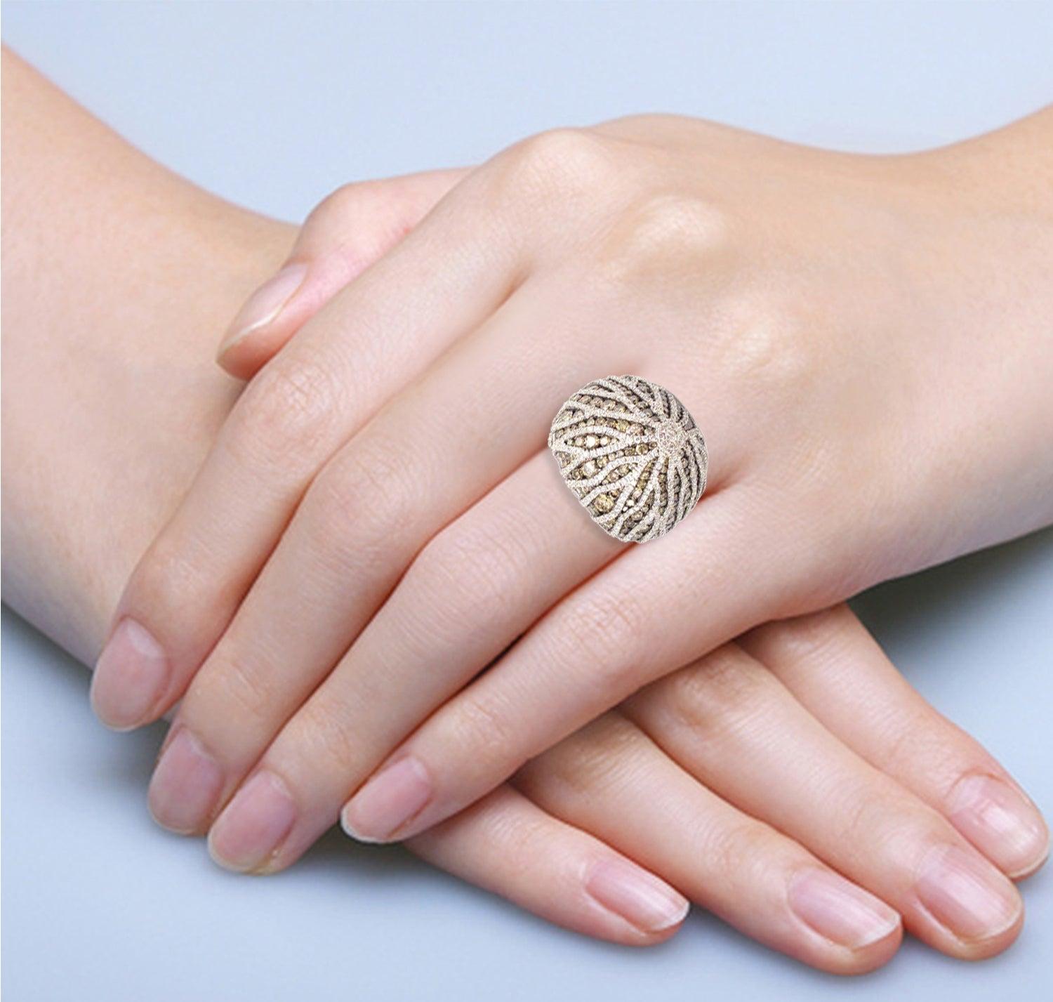 For Sale:  12.4 Carat Diamond 18 Karat Gold Statement Asteroid Bombe Ring 2