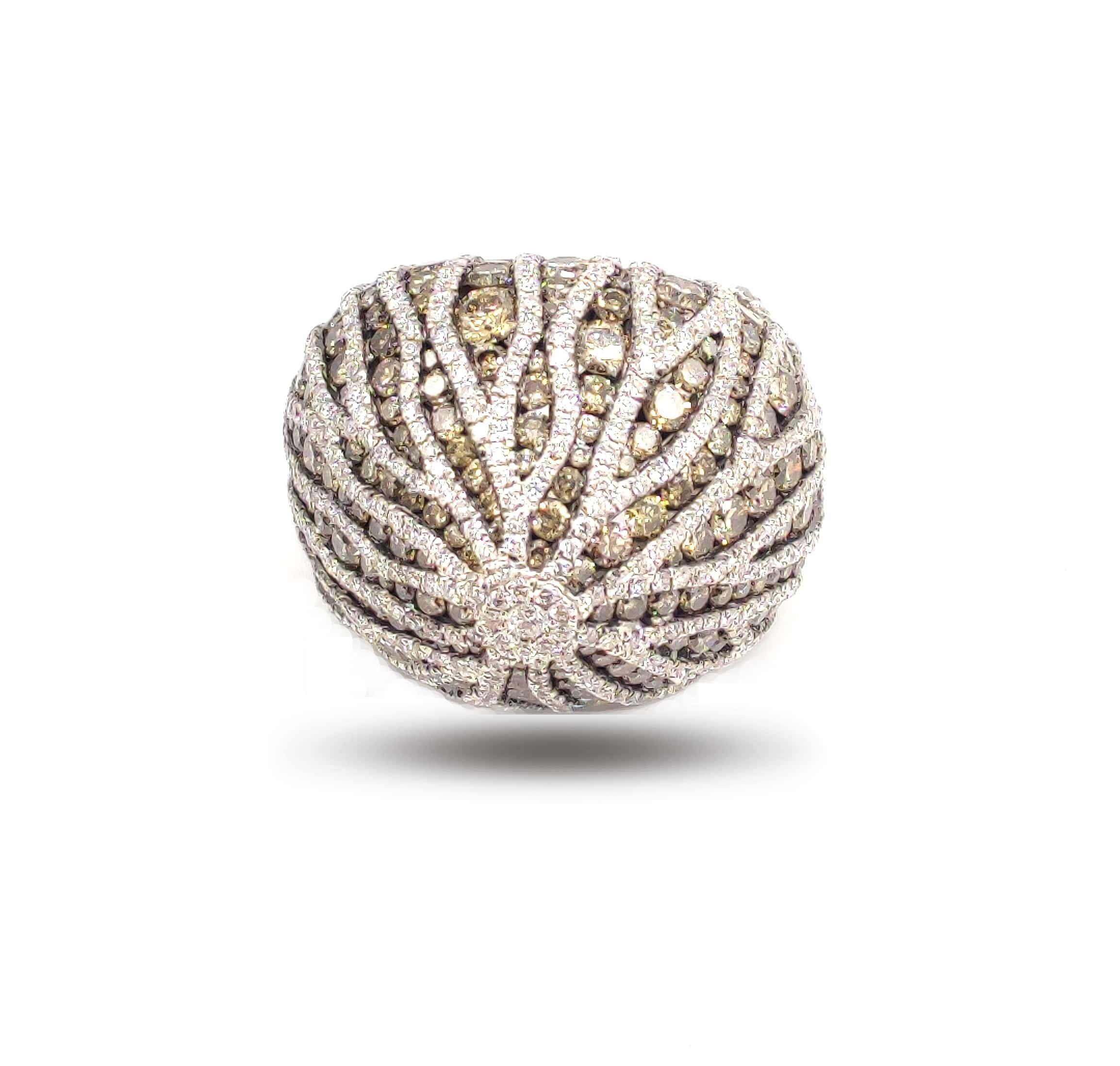 For Sale:  12.4 Carat Diamond 18 Karat Gold Statement Asteroid Bombe Ring 3