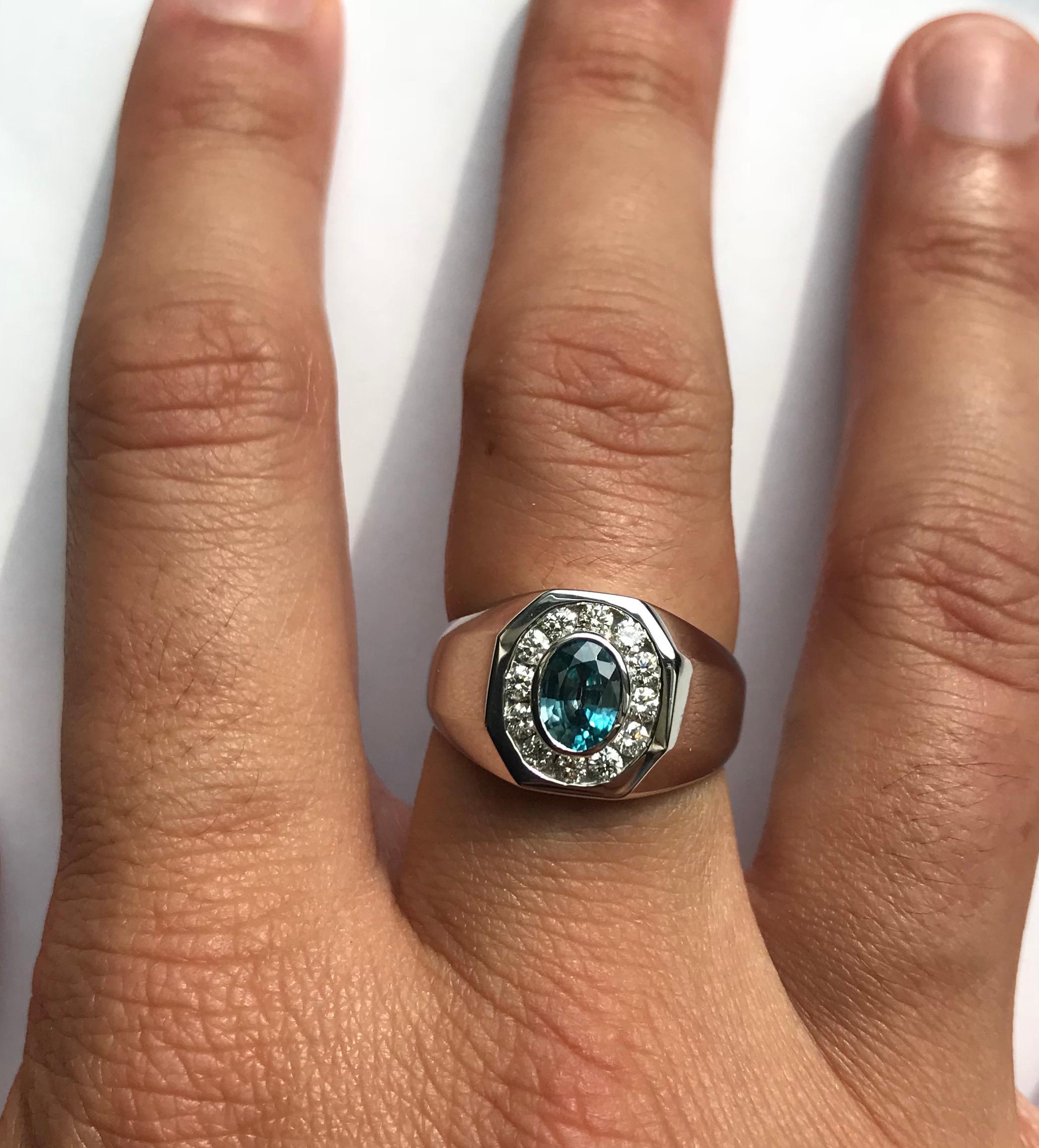 1.24 Carat Oval Blue Zircon and Diamond Men’s Ring In New Condition In GREAT NECK, NY