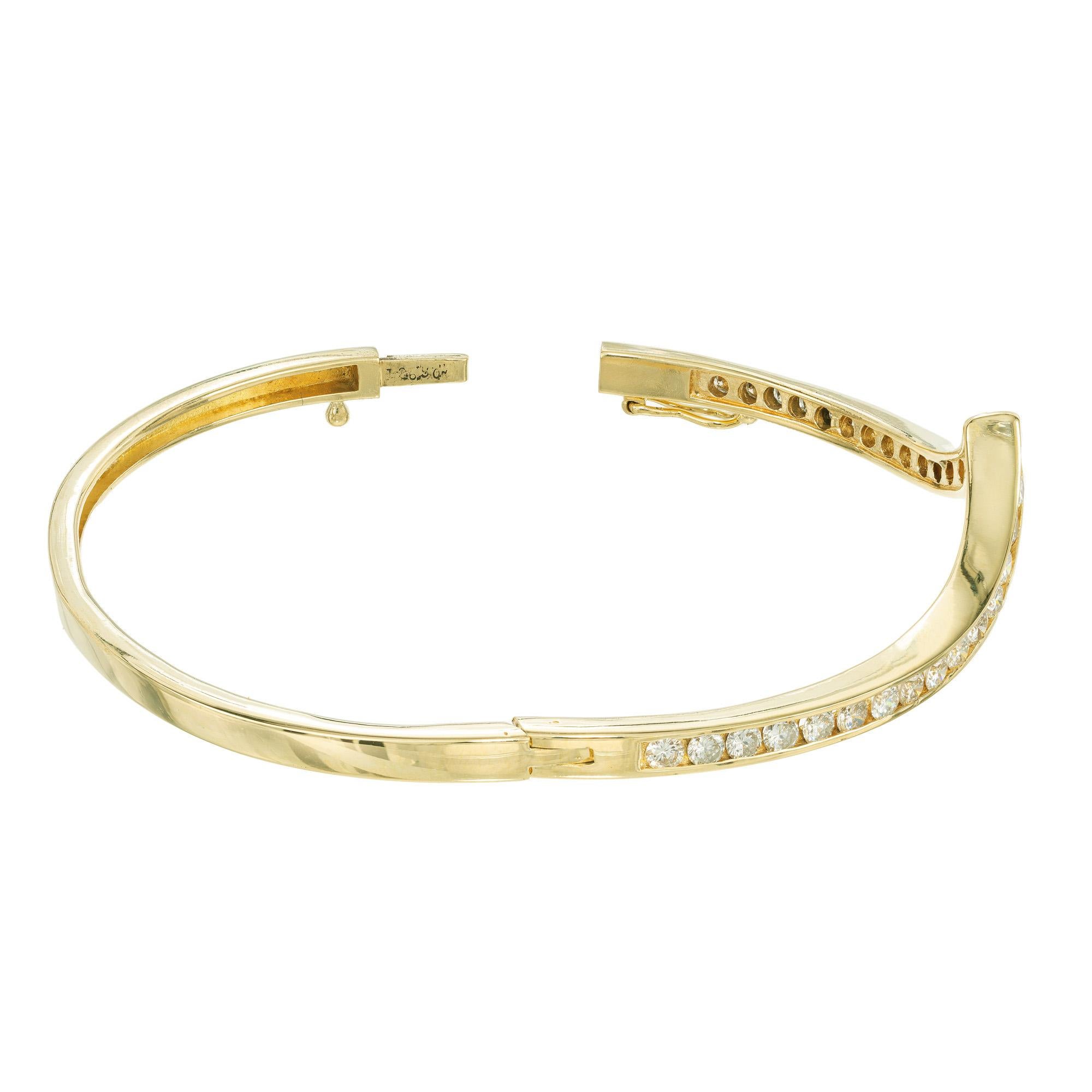 Bracelet en or jaune 14k avec diamant rond de 1,24 carat et taille brillante Pour femmes en vente