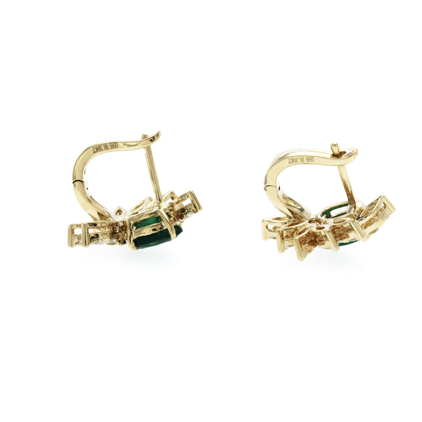 1.24 CT Natural Colombian Emerald 0.69 CT Diamonds 14K Yellow Gold Earrings In New Condition For Sale In Los Angeles, CA