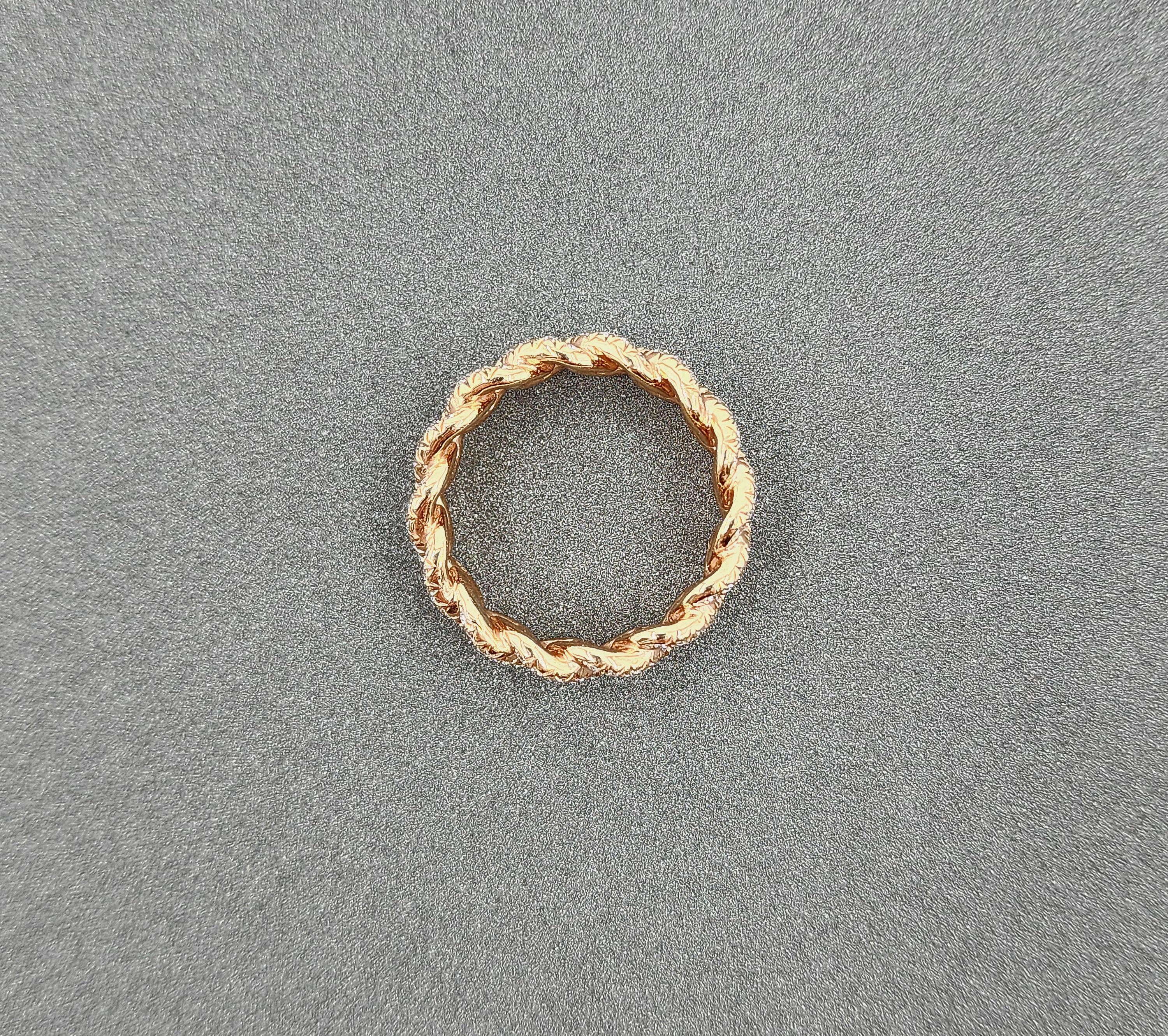 1.24 ct Rose Gold Chain Link Diamond Band For Sale 1