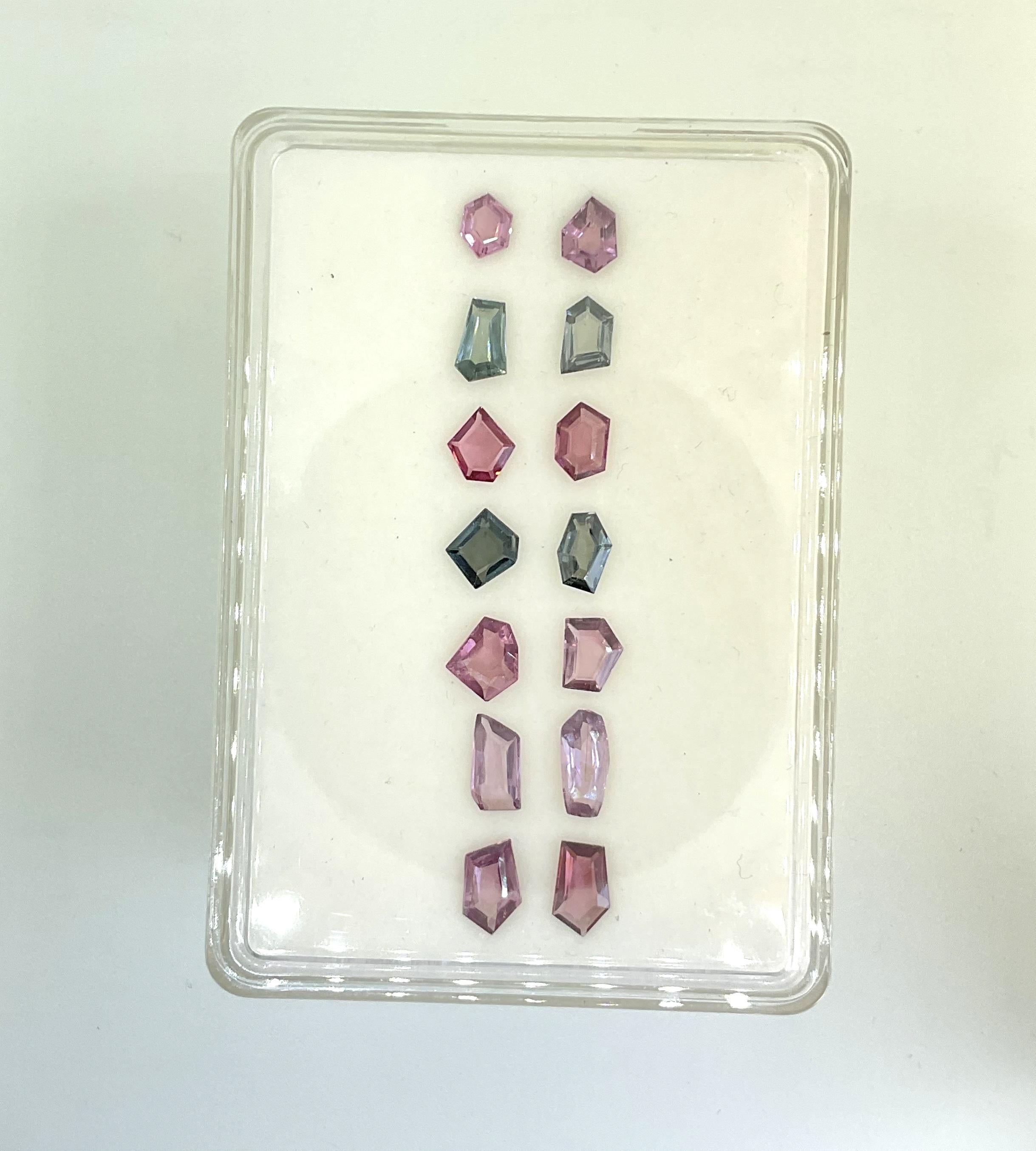 12.40 Carats Grey & Pink Spinel Fancy Cut Stone Natural Gem For Top Fine Jewelry

Gemstone: Spinel
Weight: 12.40 Carats
Size: 6x4 To 8x5 MM
Pieces: 14
Shape: Fancy Cut stones