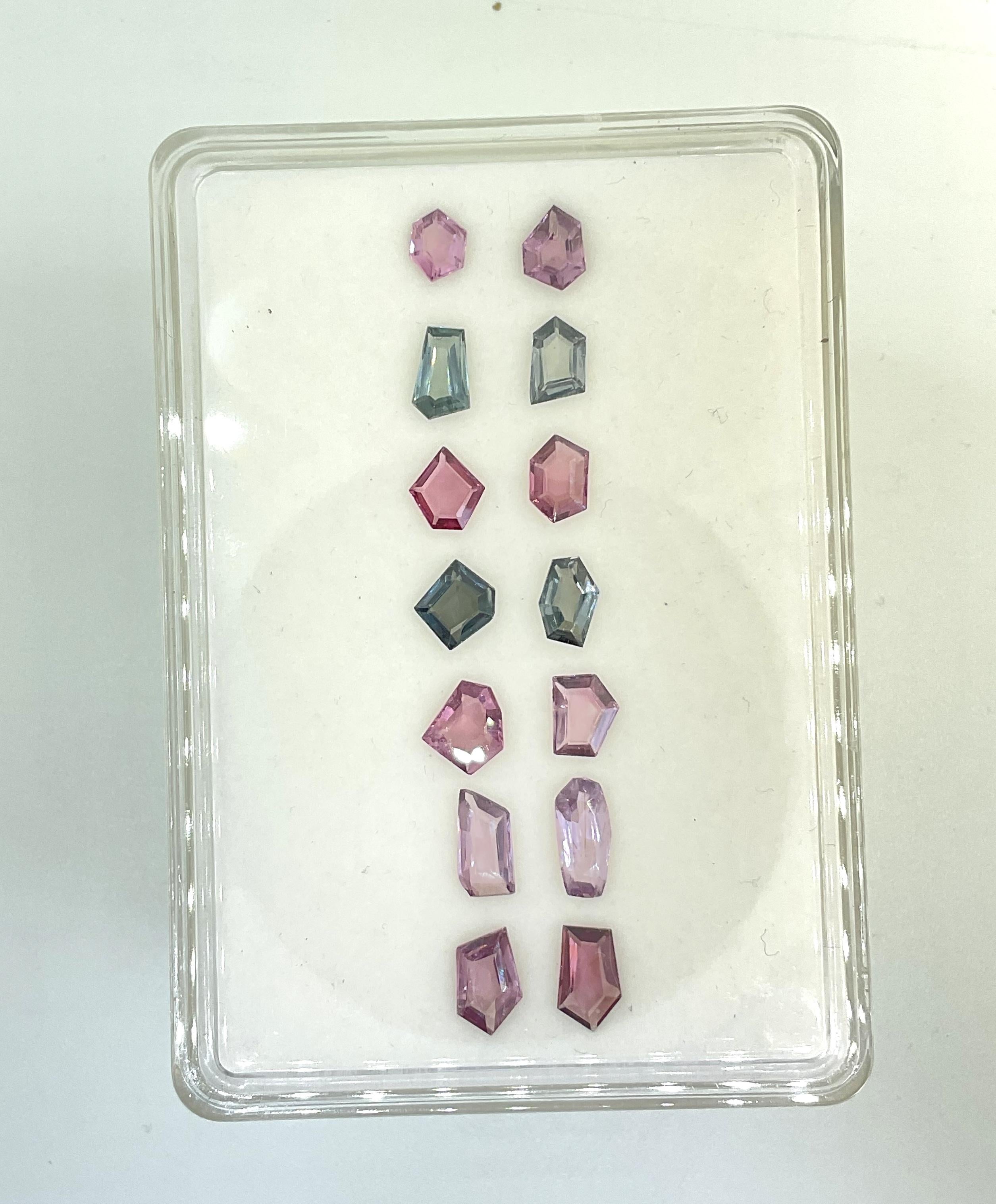 Women's or Men's 12.40 Carats Grey & Pink Spinel Fancy Cut Stone Natural Gem For Top Fine Jewelry For Sale