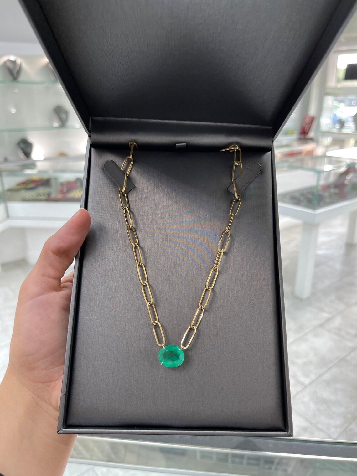 simple emerald necklace