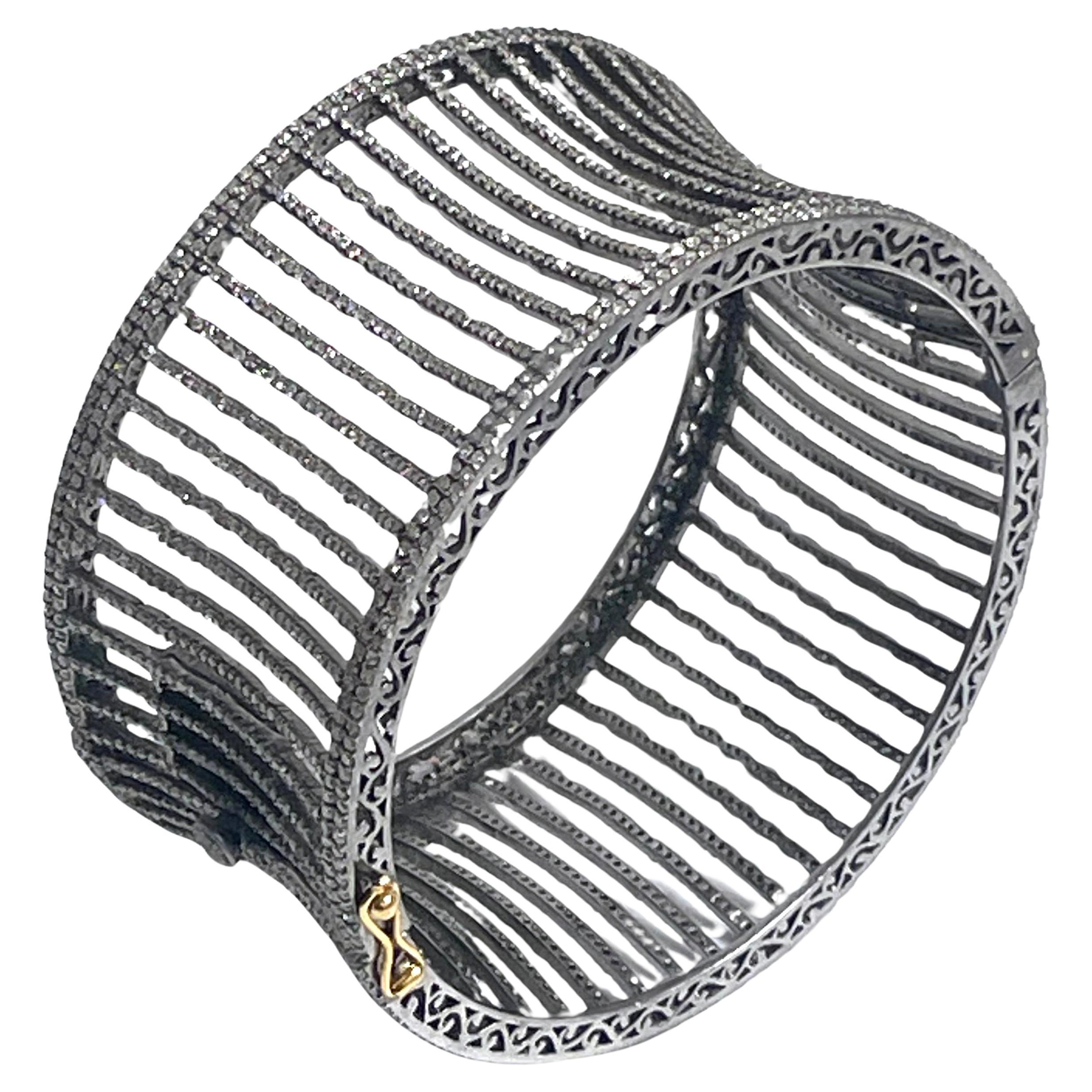 12,44 Karat Pave Diamant Manschette Paradizia-Armband im Angebot