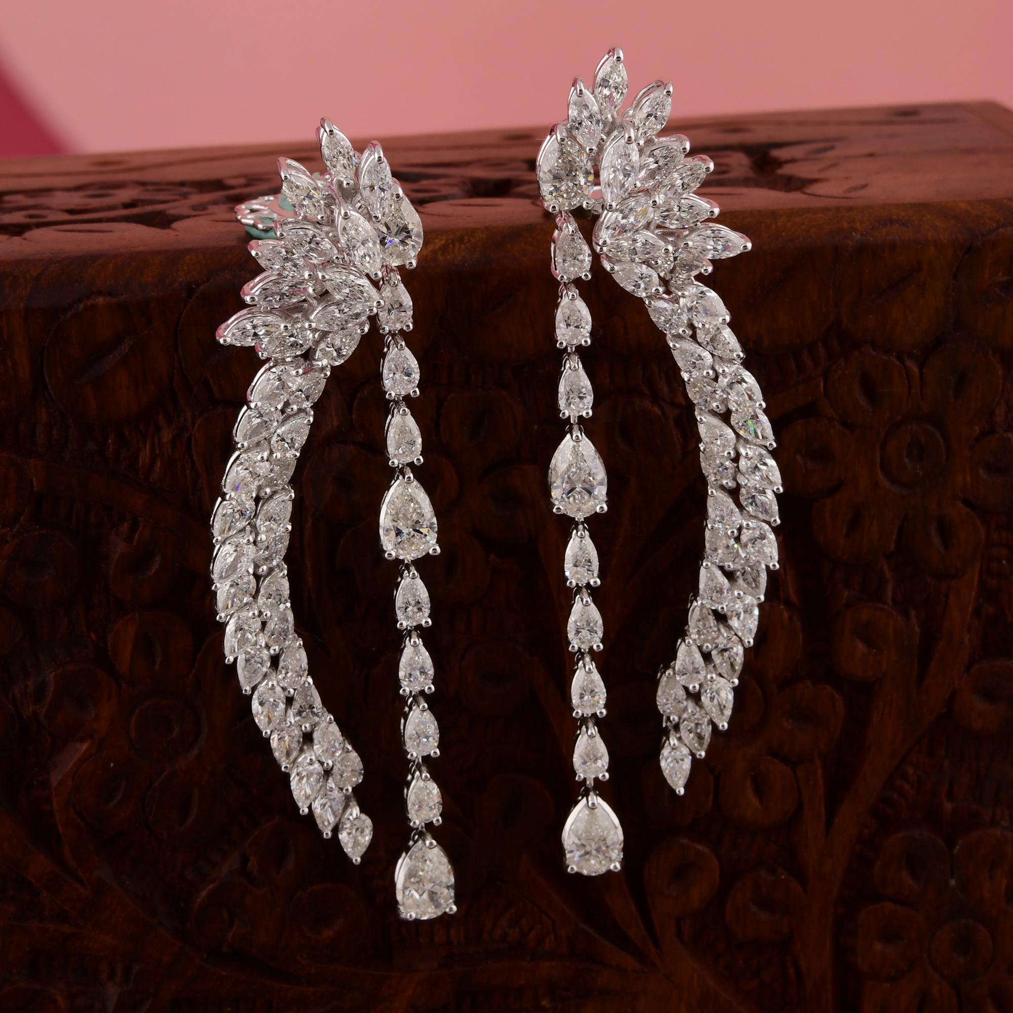 Moderne 12.45 Carat H Color SI Clarity Diamond Dangle Ears 14 Karat White Solid Gold en vente
