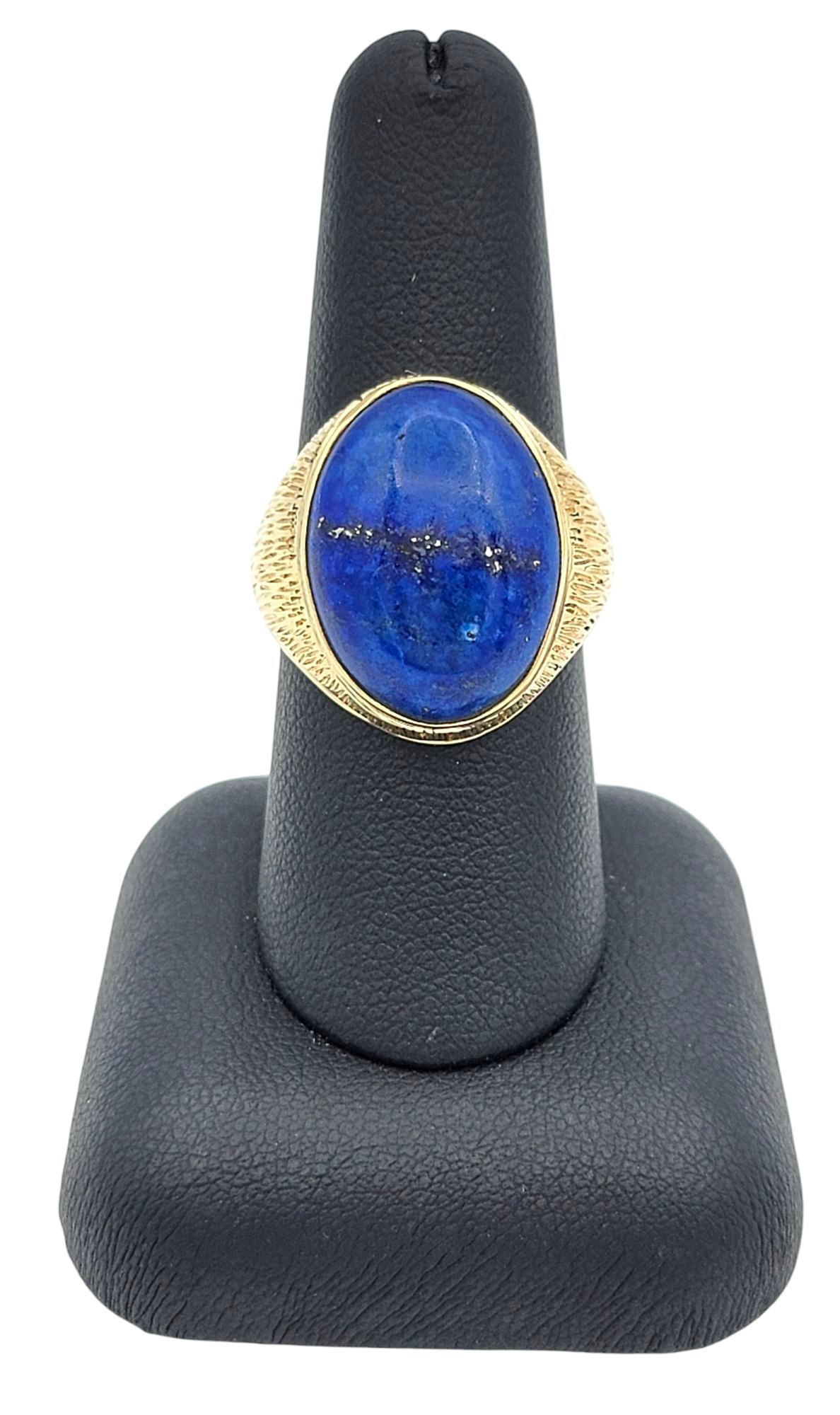 12.45 Carat Oval Cabochon Cut Blue Lapis Cocktail Ring in Textured Yellow Gold For Sale 3