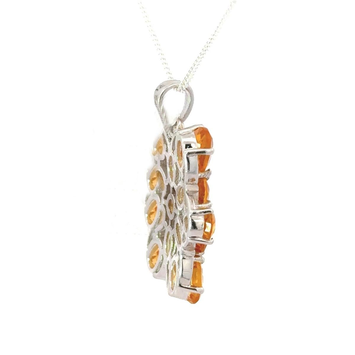 12.45 CTW Citrine Birthstone Star Style Pendant for Women Set in 925 Silver In New Condition For Sale In New York, NY