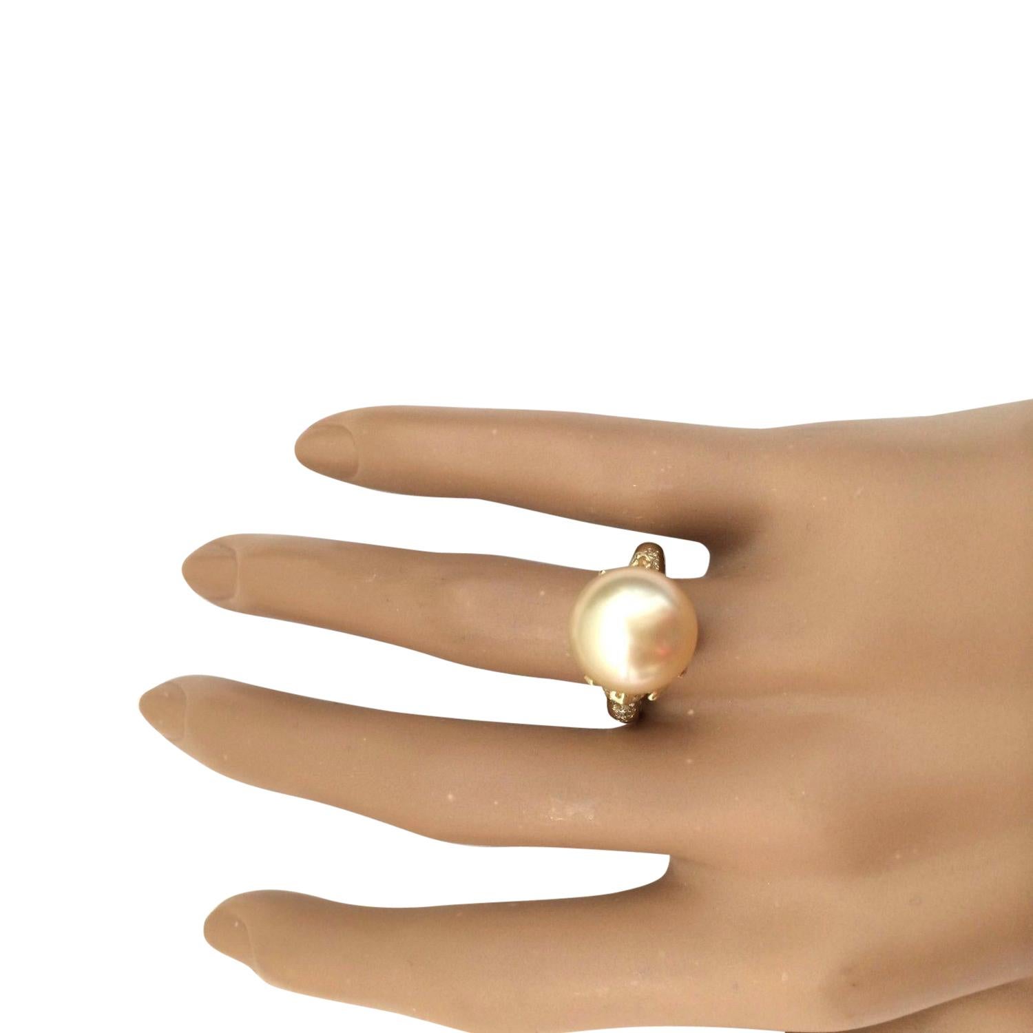 Women's White South Sea Pearl 14 Karat Solid Yellow Gold Diamond Ring For Sale