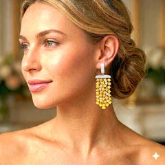 Orecchini in oro giallo e bianco con diamanti fantasia da 12,49 carati