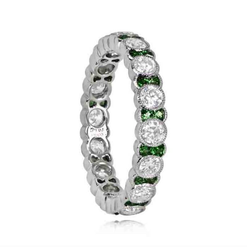 Art Deco 1.24ct Round Brilliant Cut Diamond & Tsavorite Garnets Band Ring, Platinum For Sale