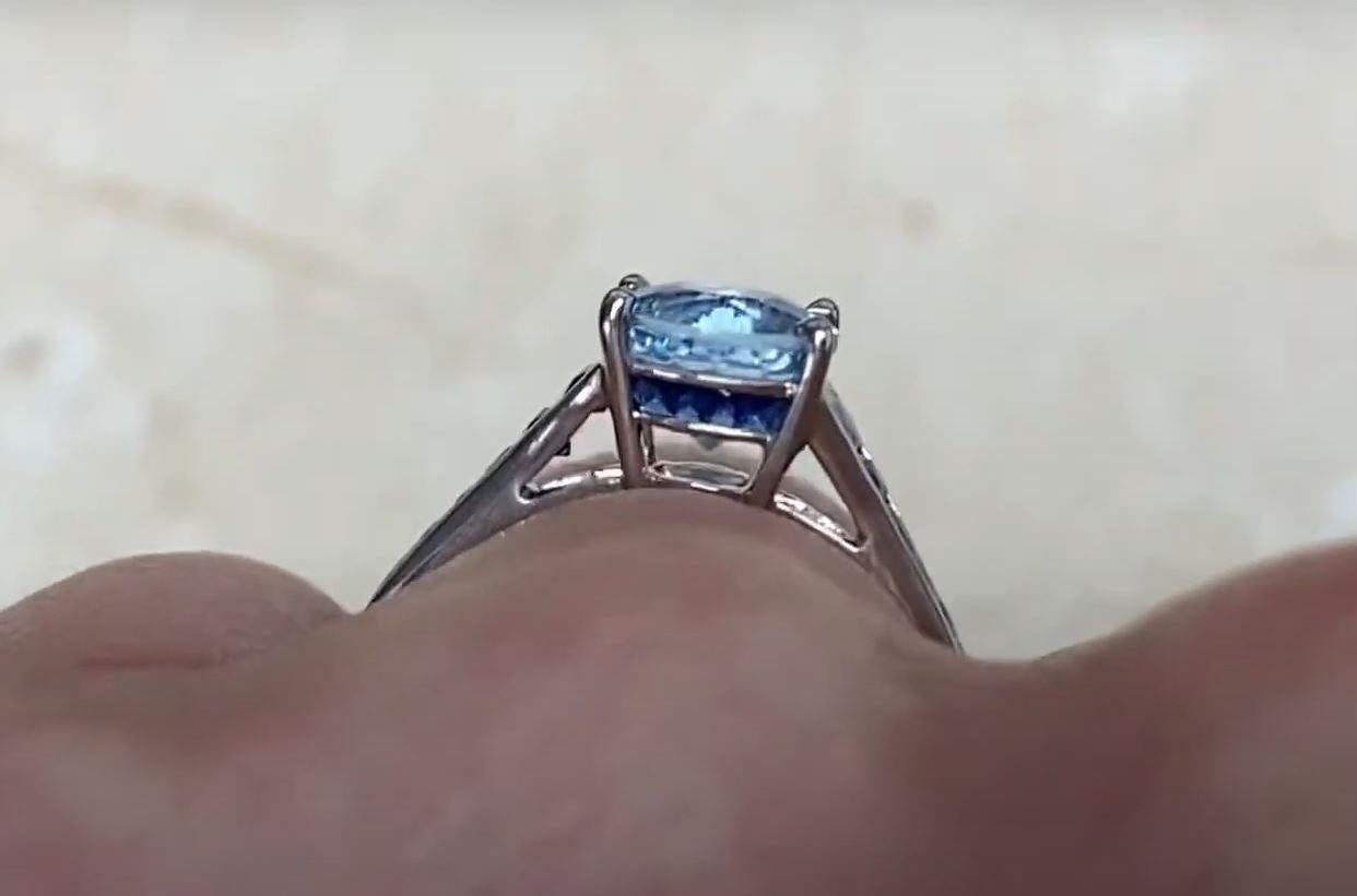 Verlobungsring aus Platin mit Aquamarin im Rundschliff (ca. 1.20 Karat), Platin Damen im Angebot