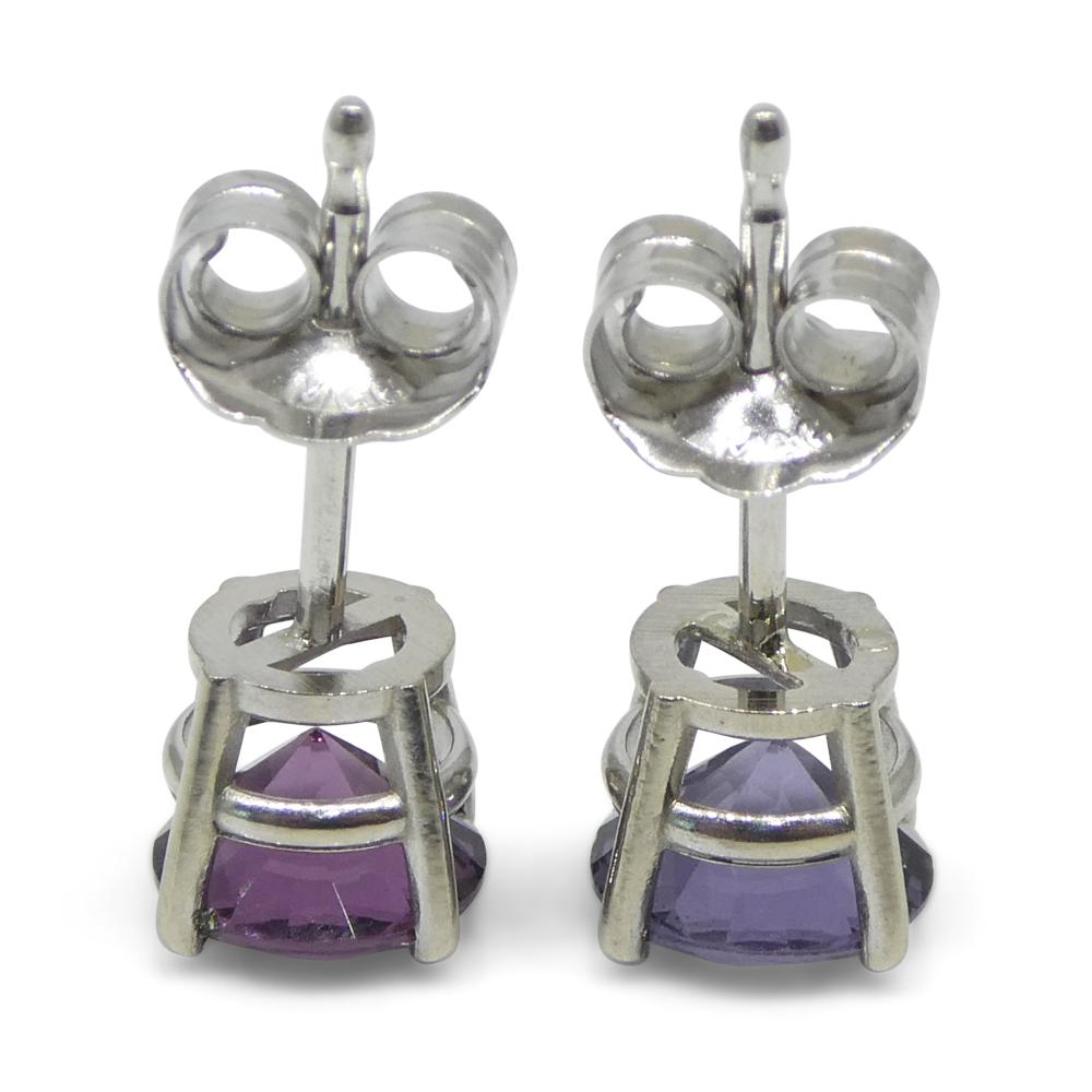 Orecchini con spinelli tondi viola/viola da 1,24 carati in oro bianco 14 carati in vendita 1